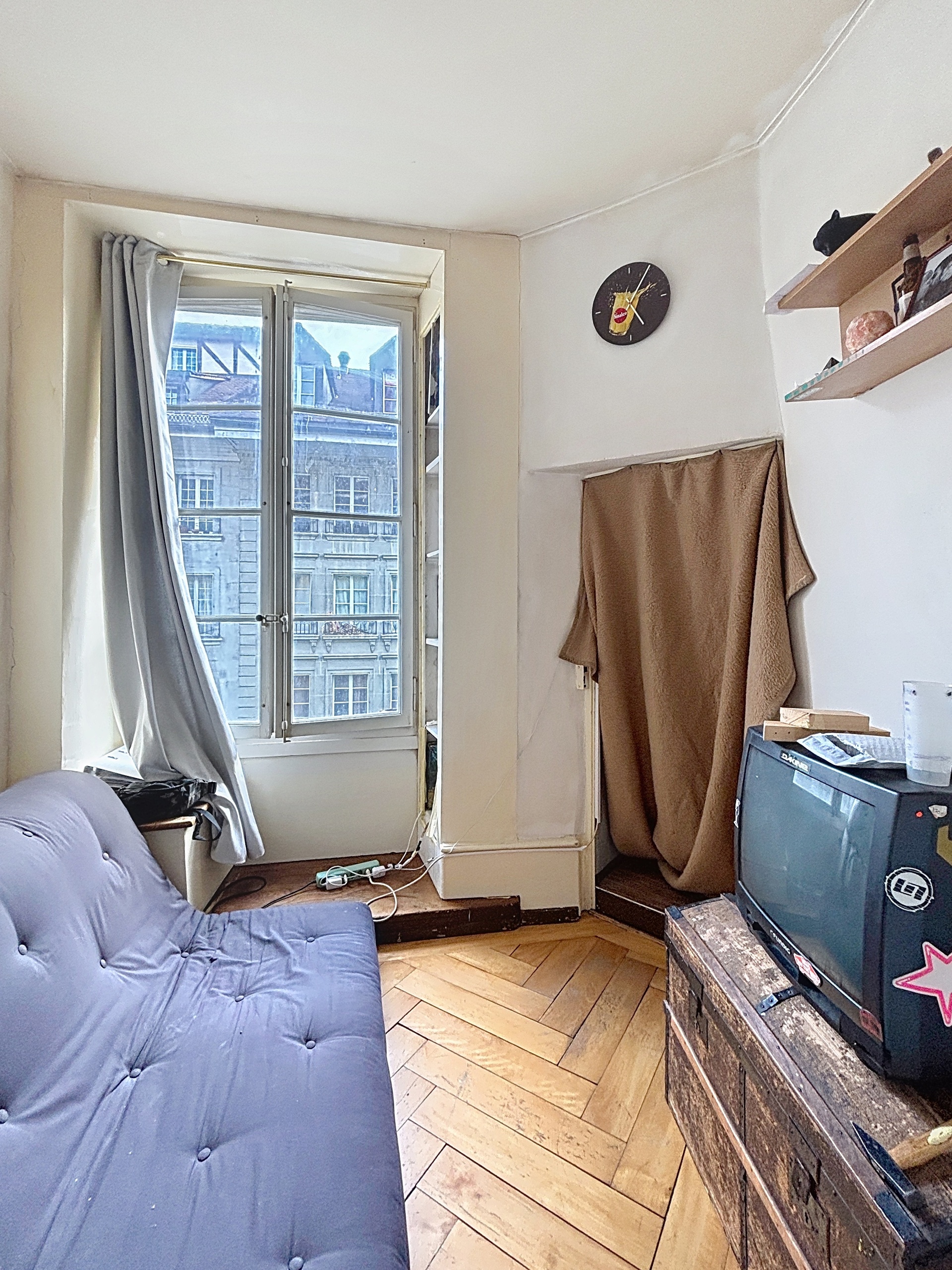 APPARTEMENT 4.5 PCES APPARTEMENT 4.5 PCES