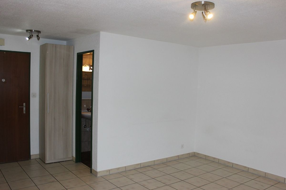 Picture 4