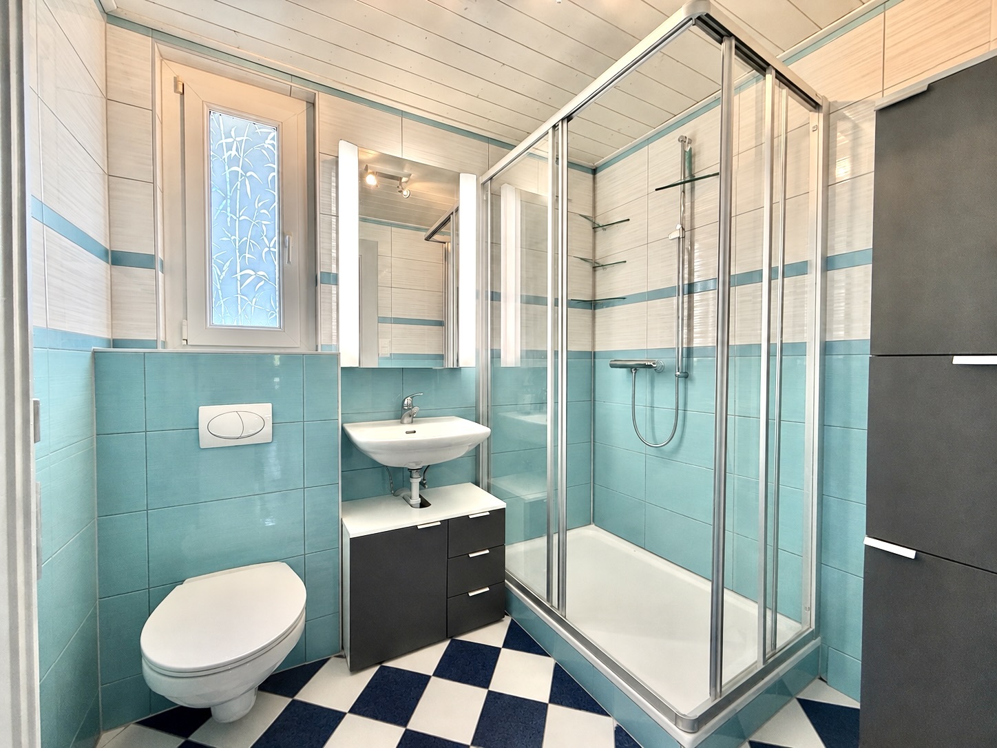 4 pièces - Salle de bains 4 pièces - Salle de bains