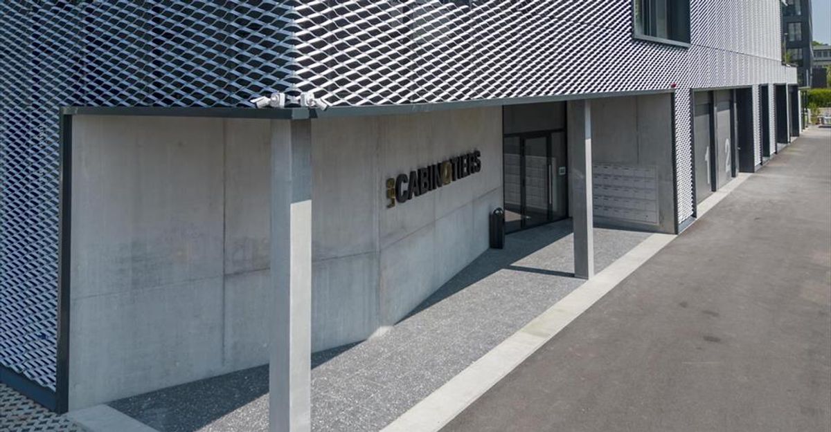 Firstview