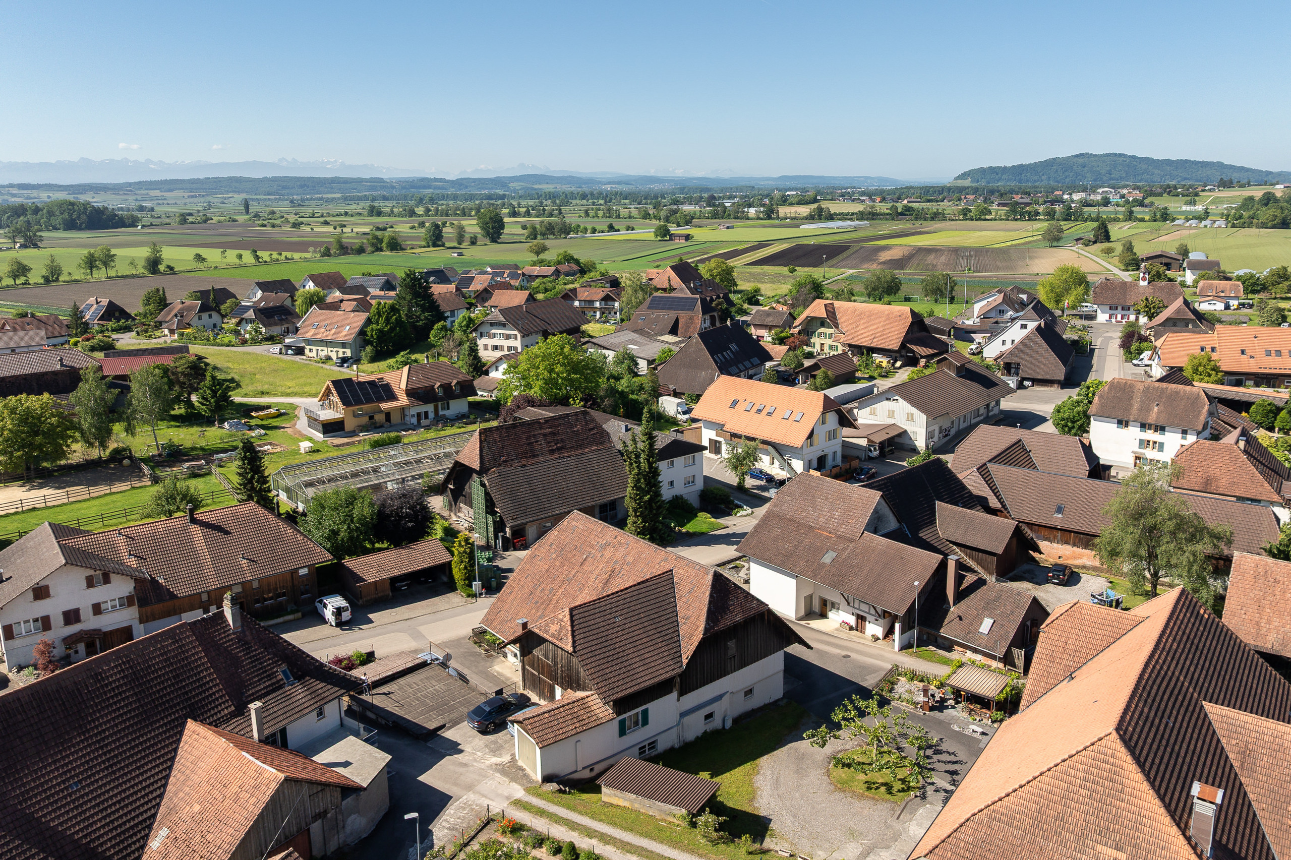 VOGELPERSPEKTIVE MIT BLICK NACH SÜDEN VOGELPERSPEKTIVE MIT BLICK NACH SÜDEN