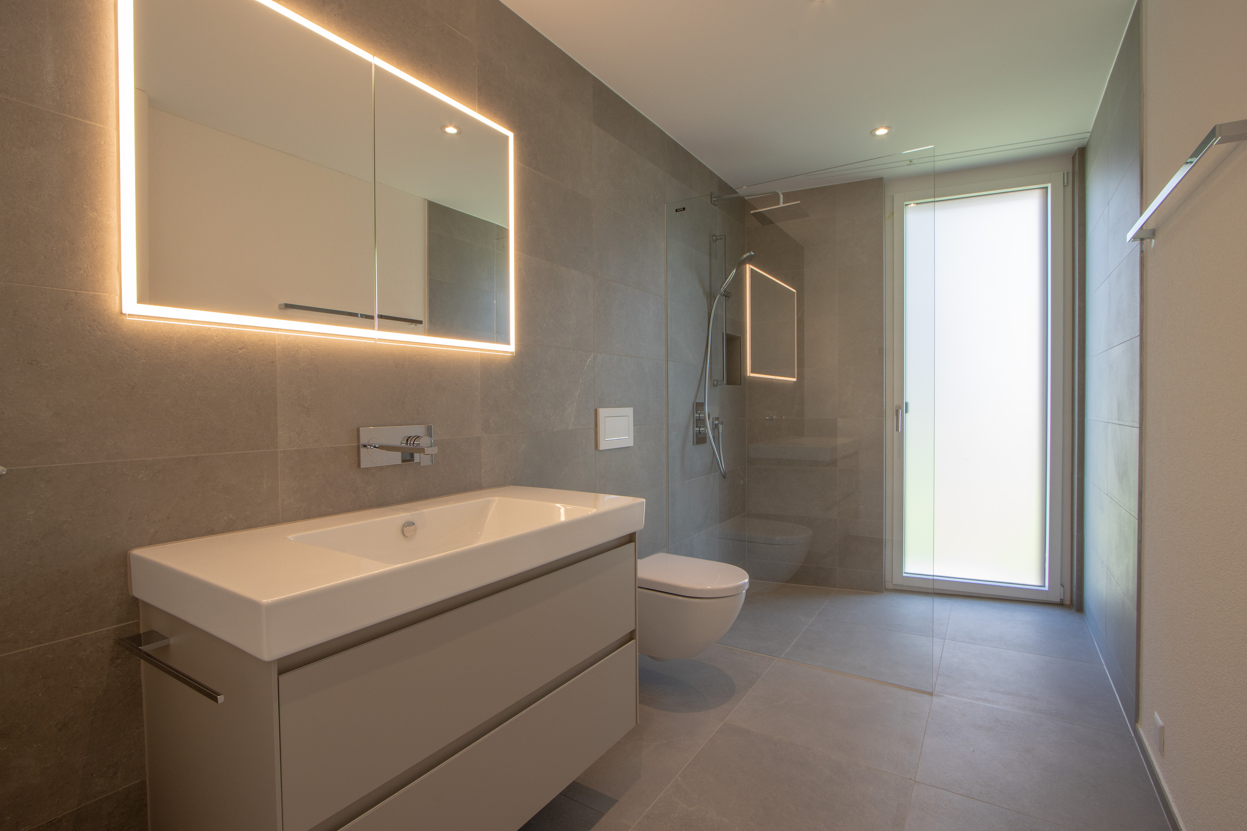 Interior view 5