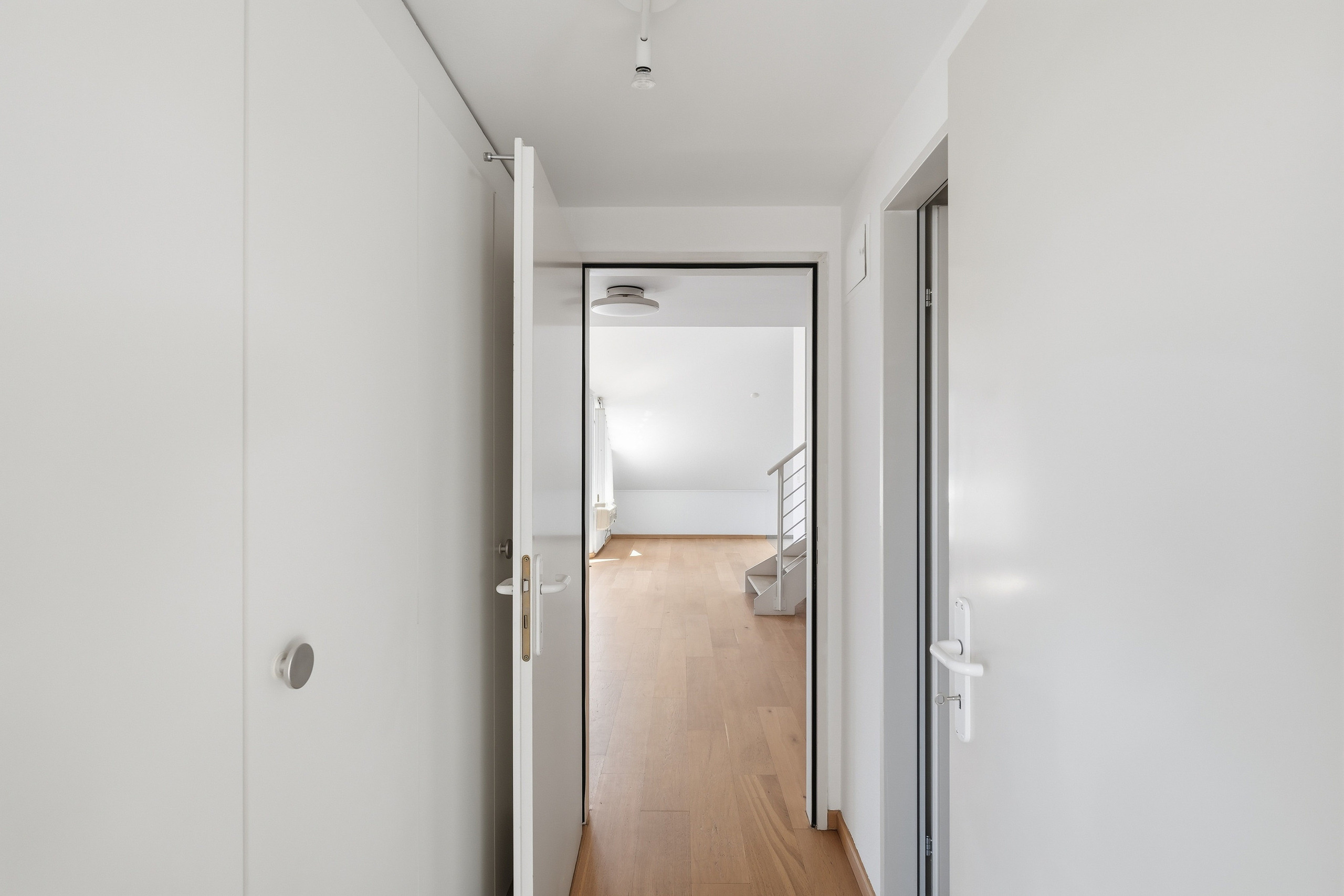 Interior view 5