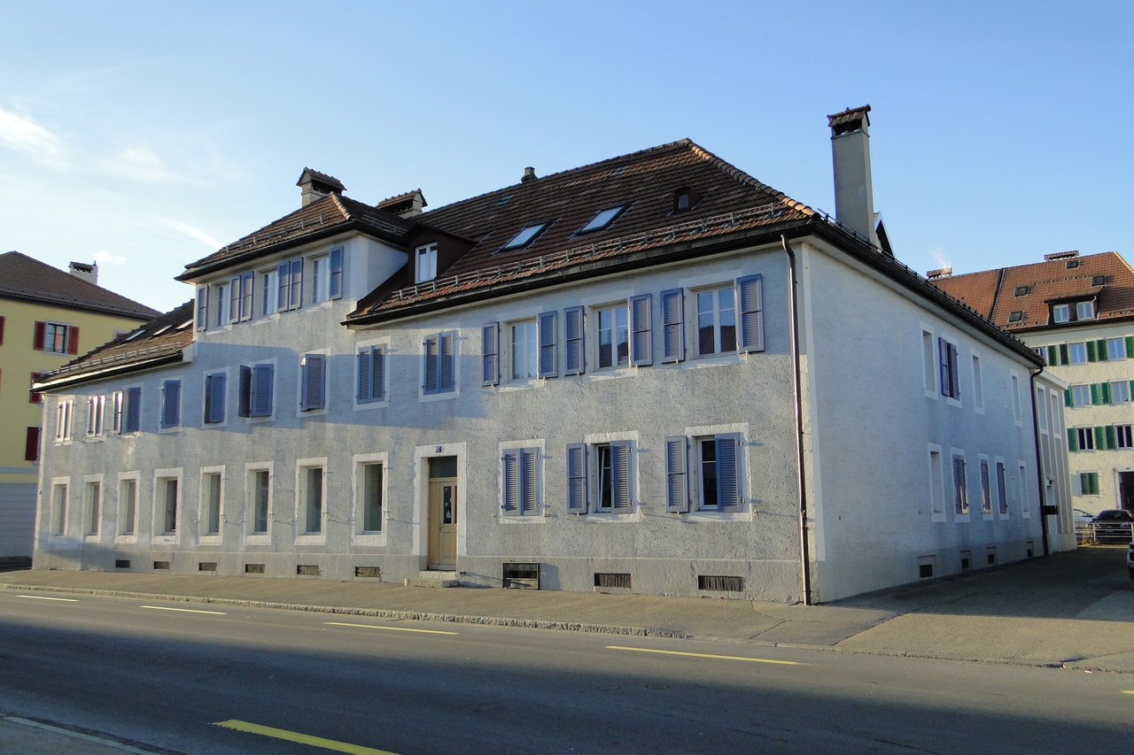 Firstview