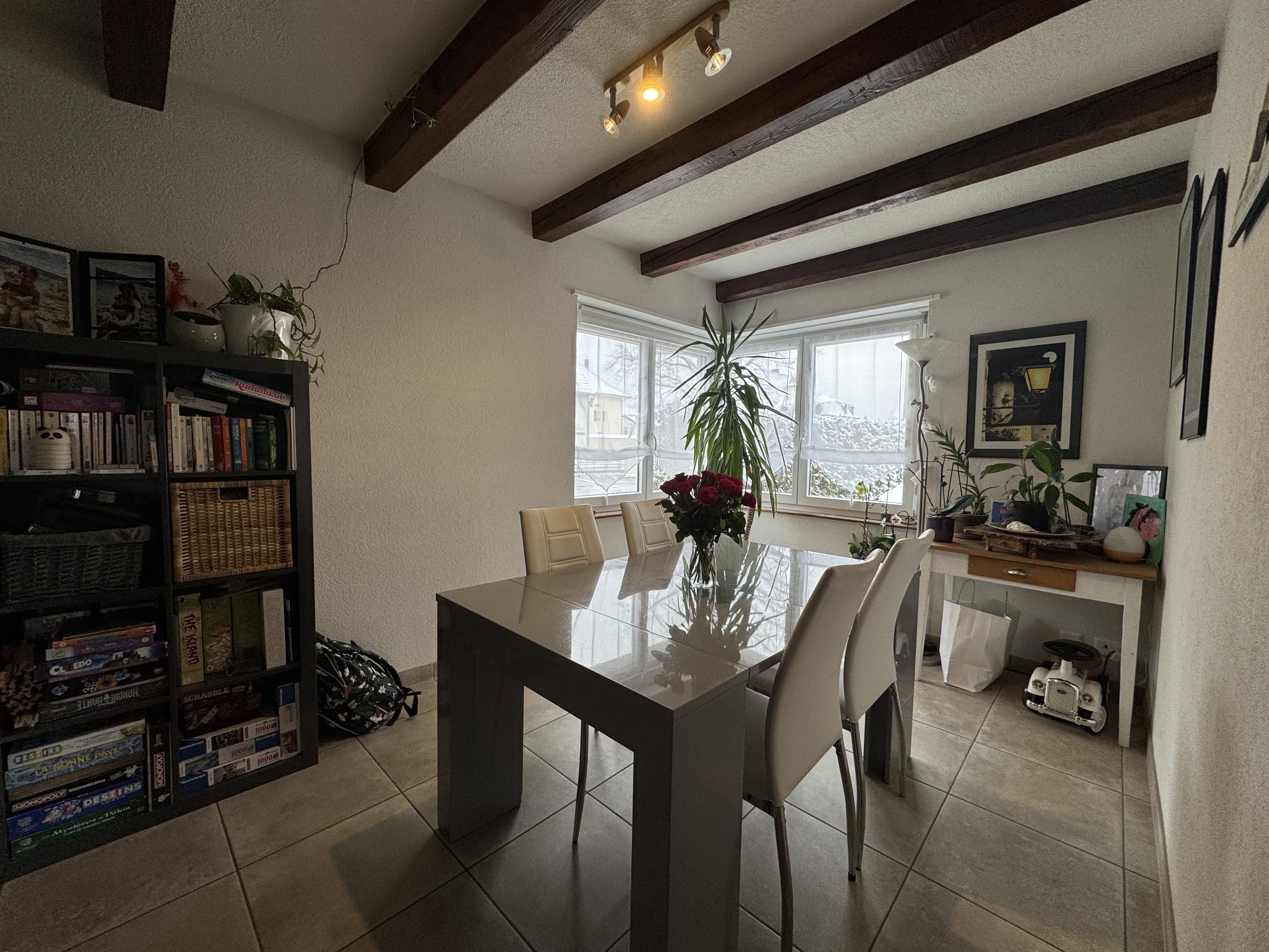 Interior view 3