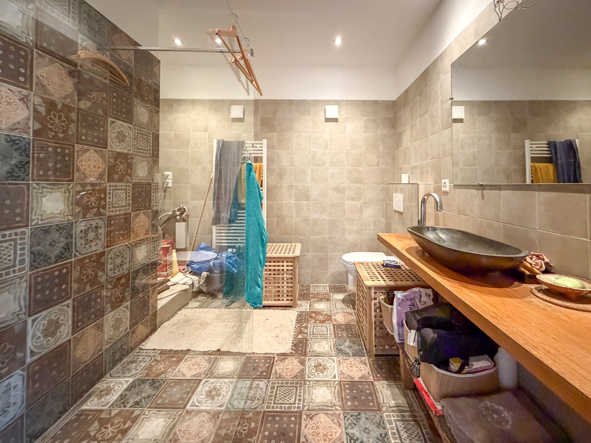 Maison indépendante - salle de douche Maison indépendante - salle de douche