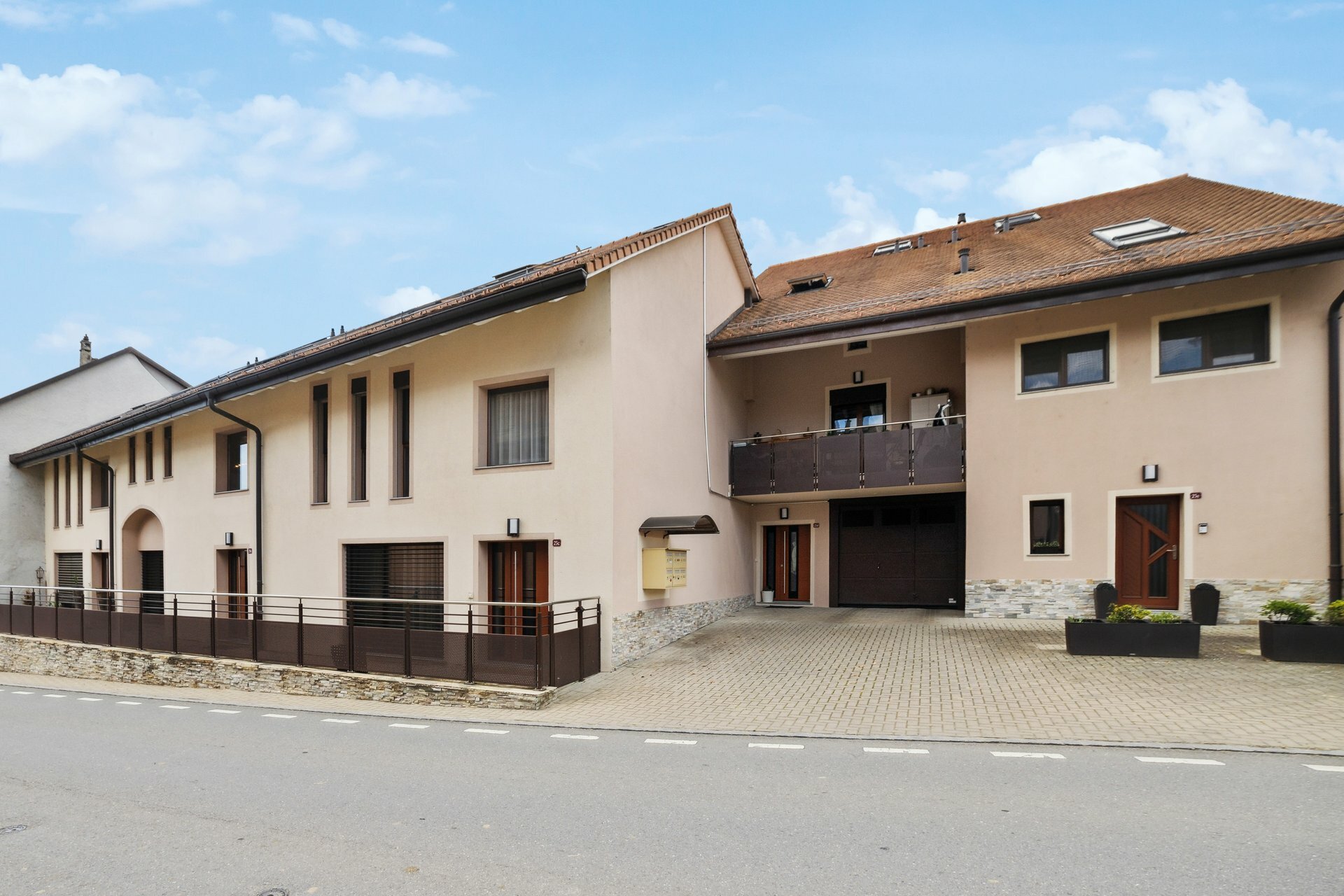 Firstview