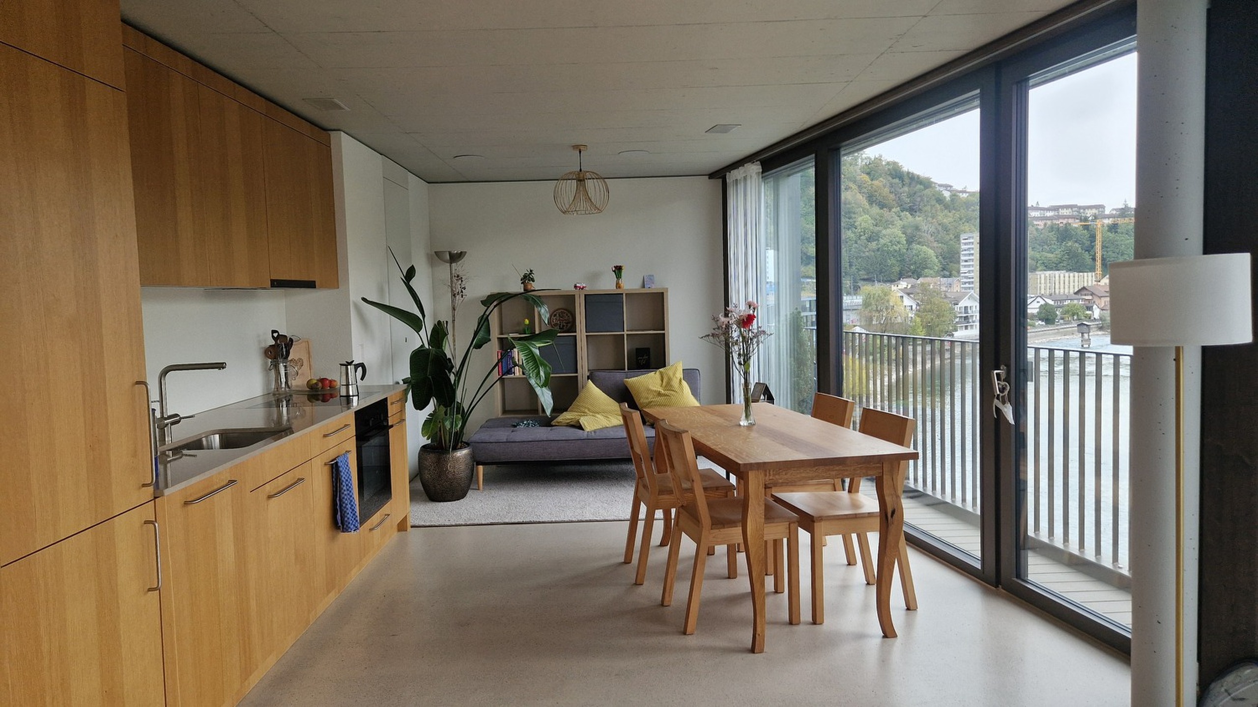 Firstview