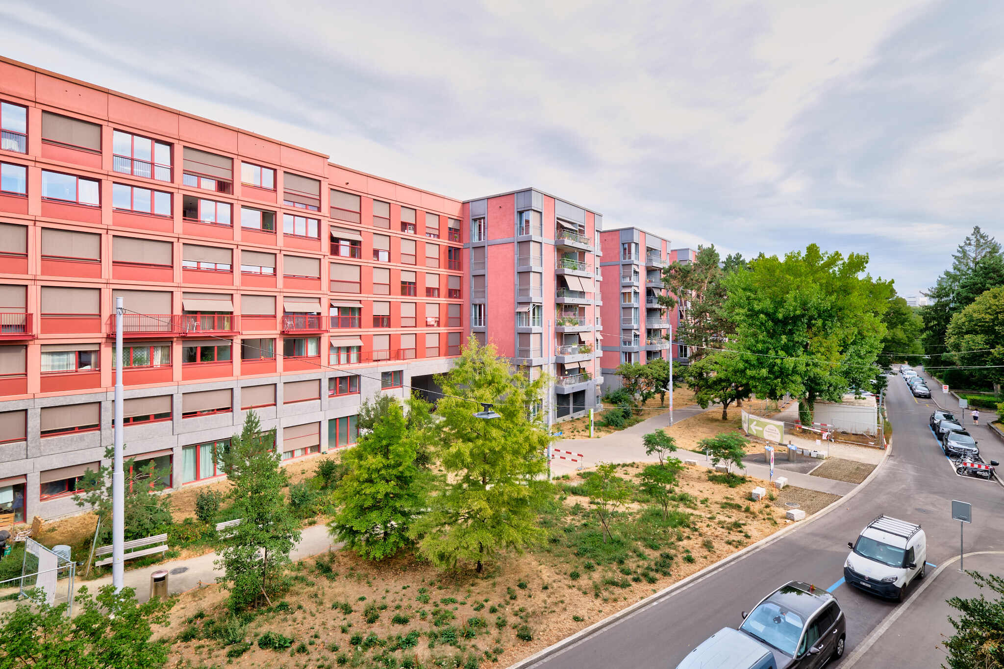 Exterior view 4
