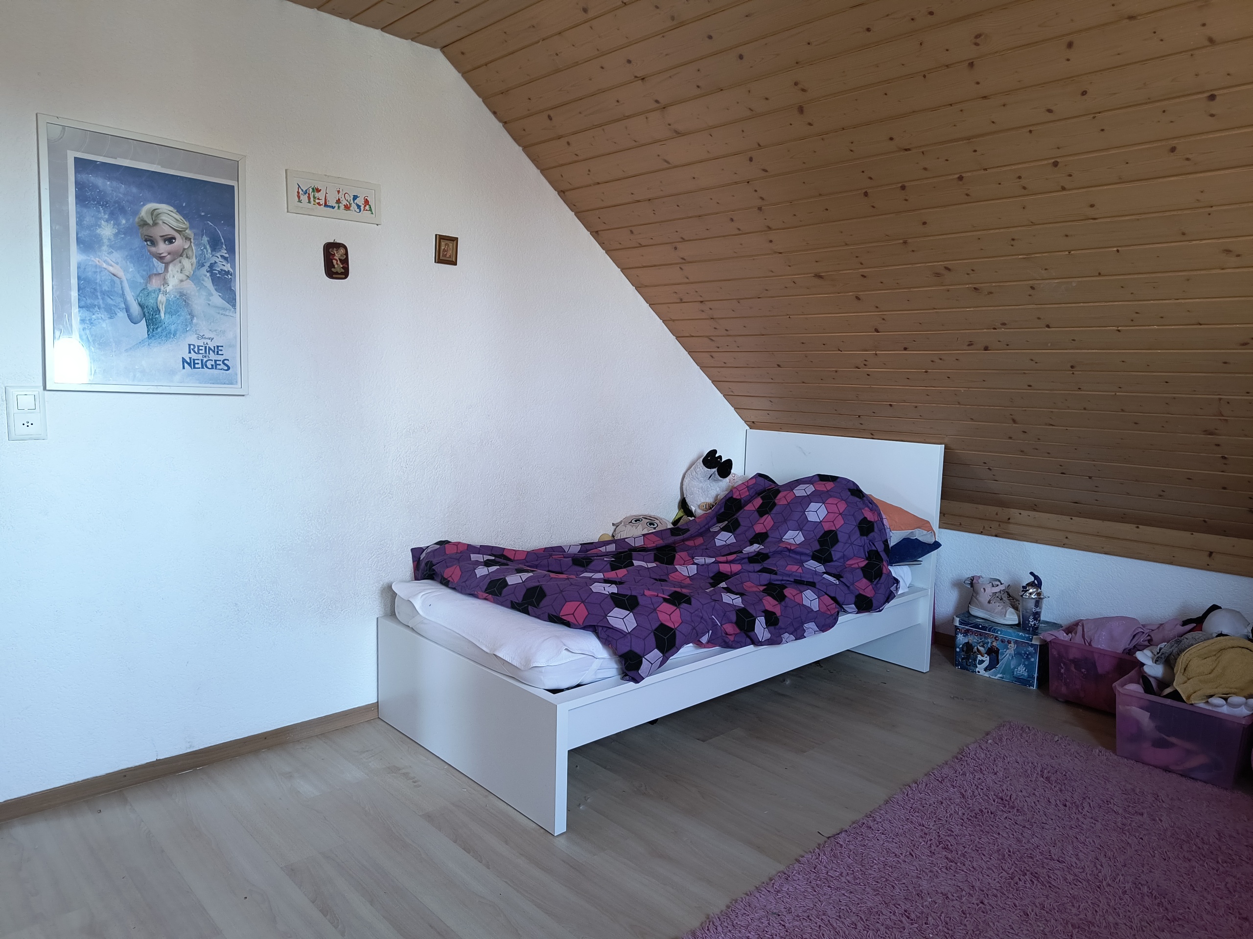 Interior view 4