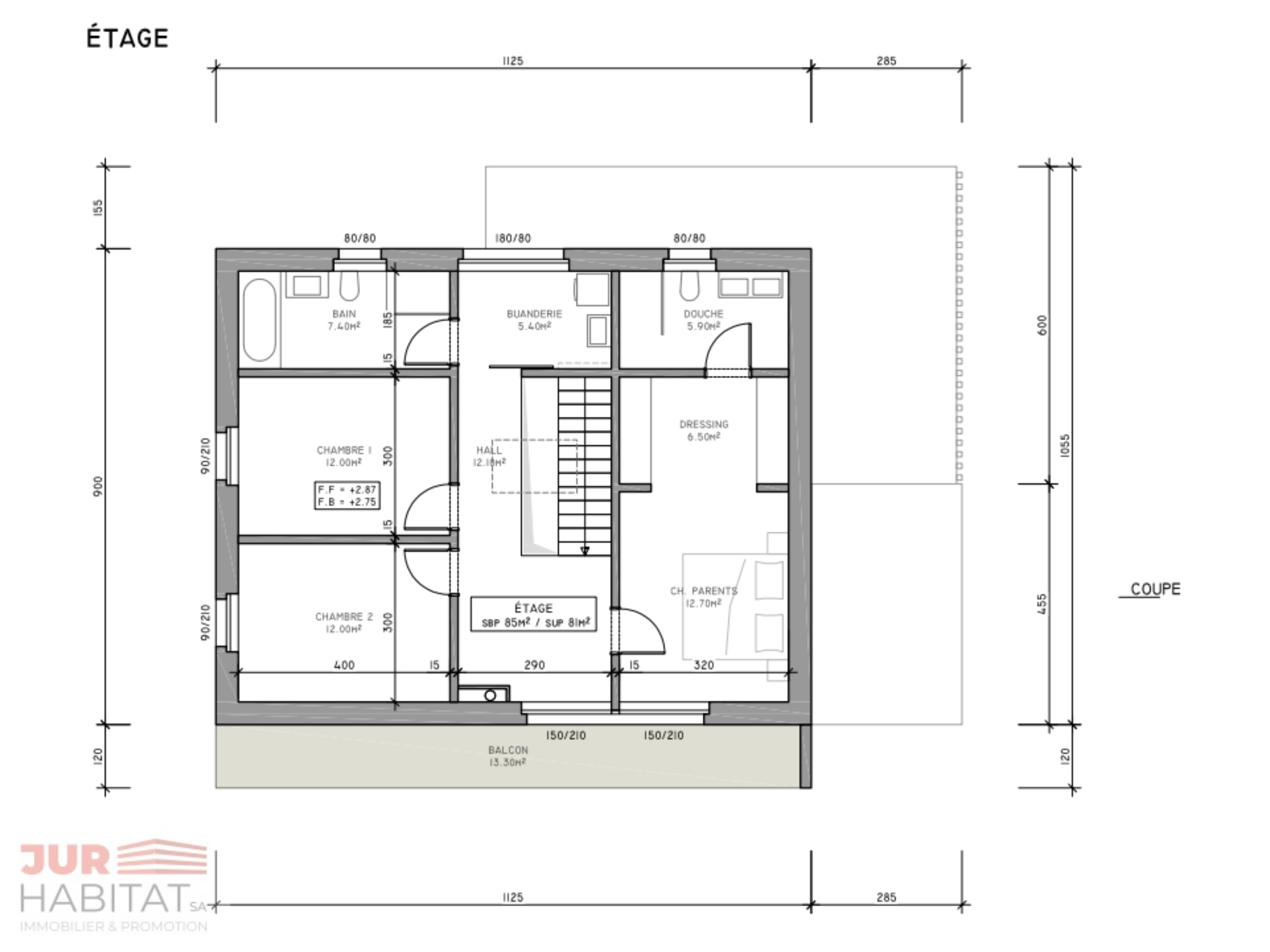 Etage. Etage.