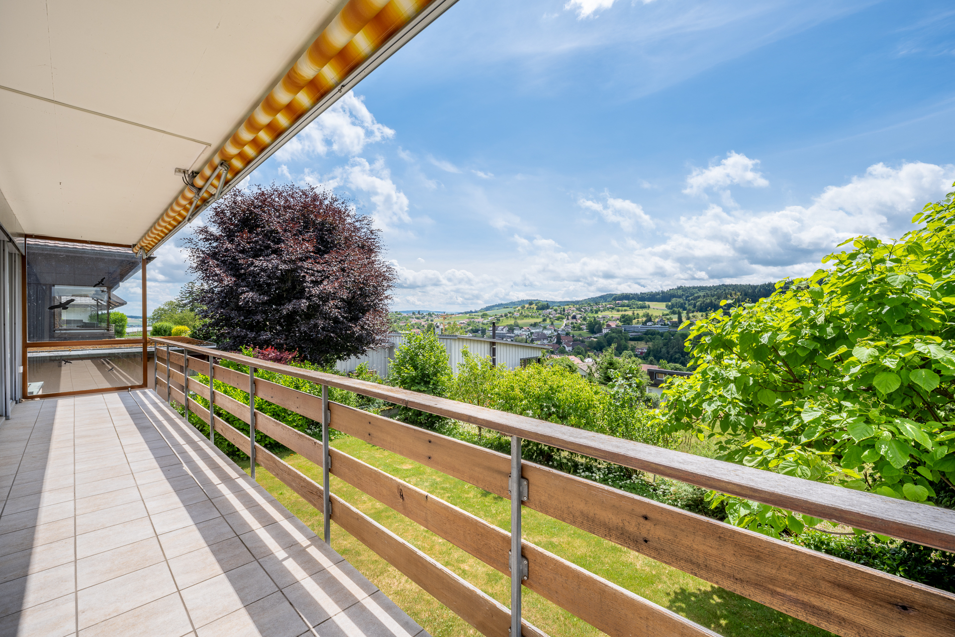 Balkon mit Weitsicht Balkon mit Weitsicht
