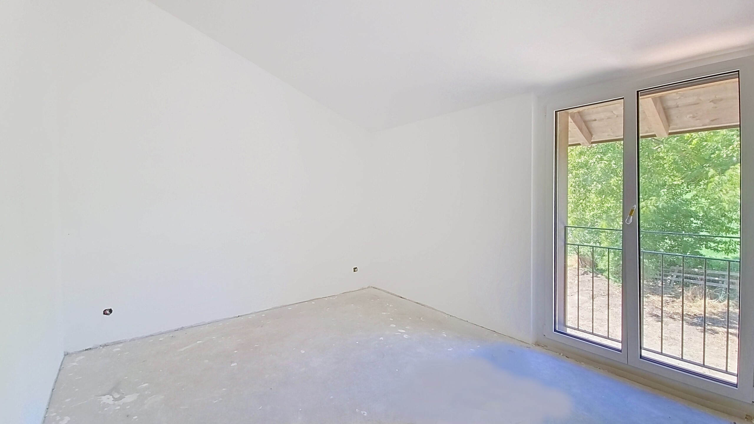 Interior view 7