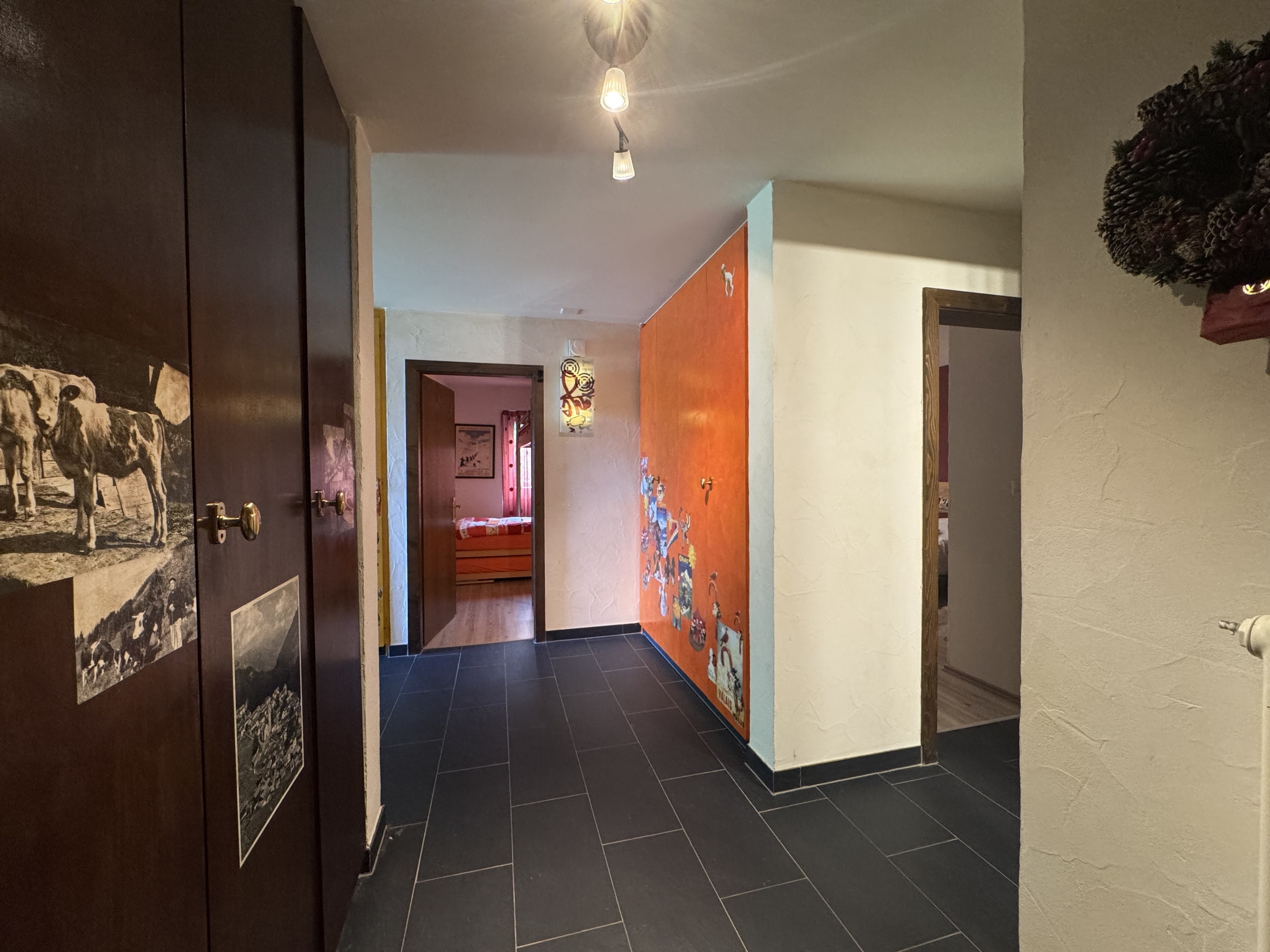 Interior view 6