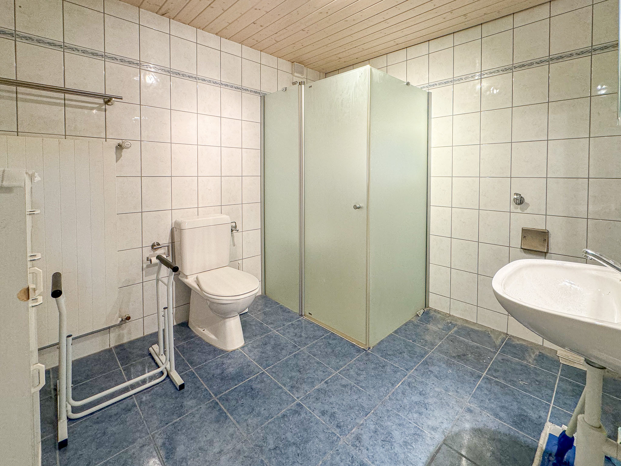 Duplex Est : salle d'eau