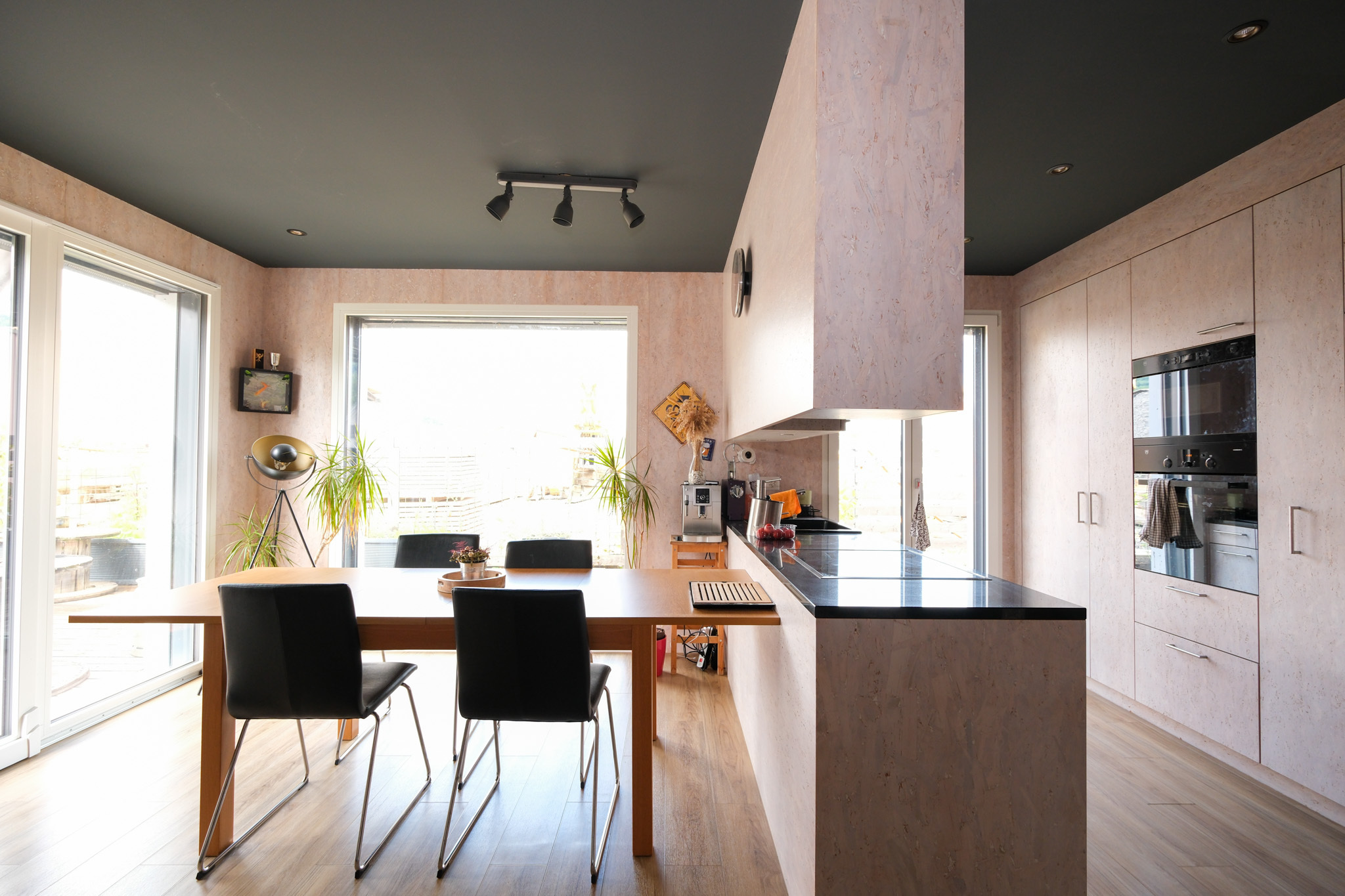 Loftbox - Küche, Esszimmer