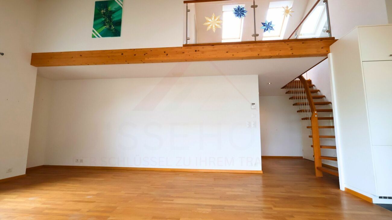 Wohnzimmer / Wohnbereich ? Salon / séjour