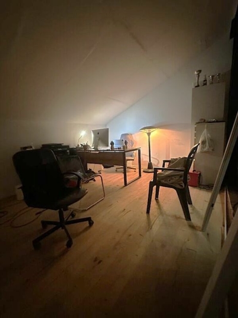 Photo 1