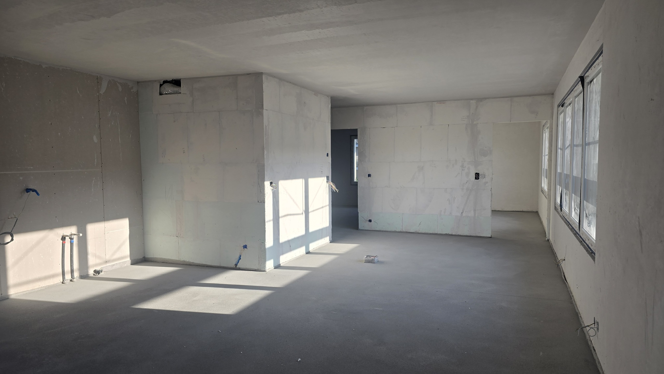Interior view 5