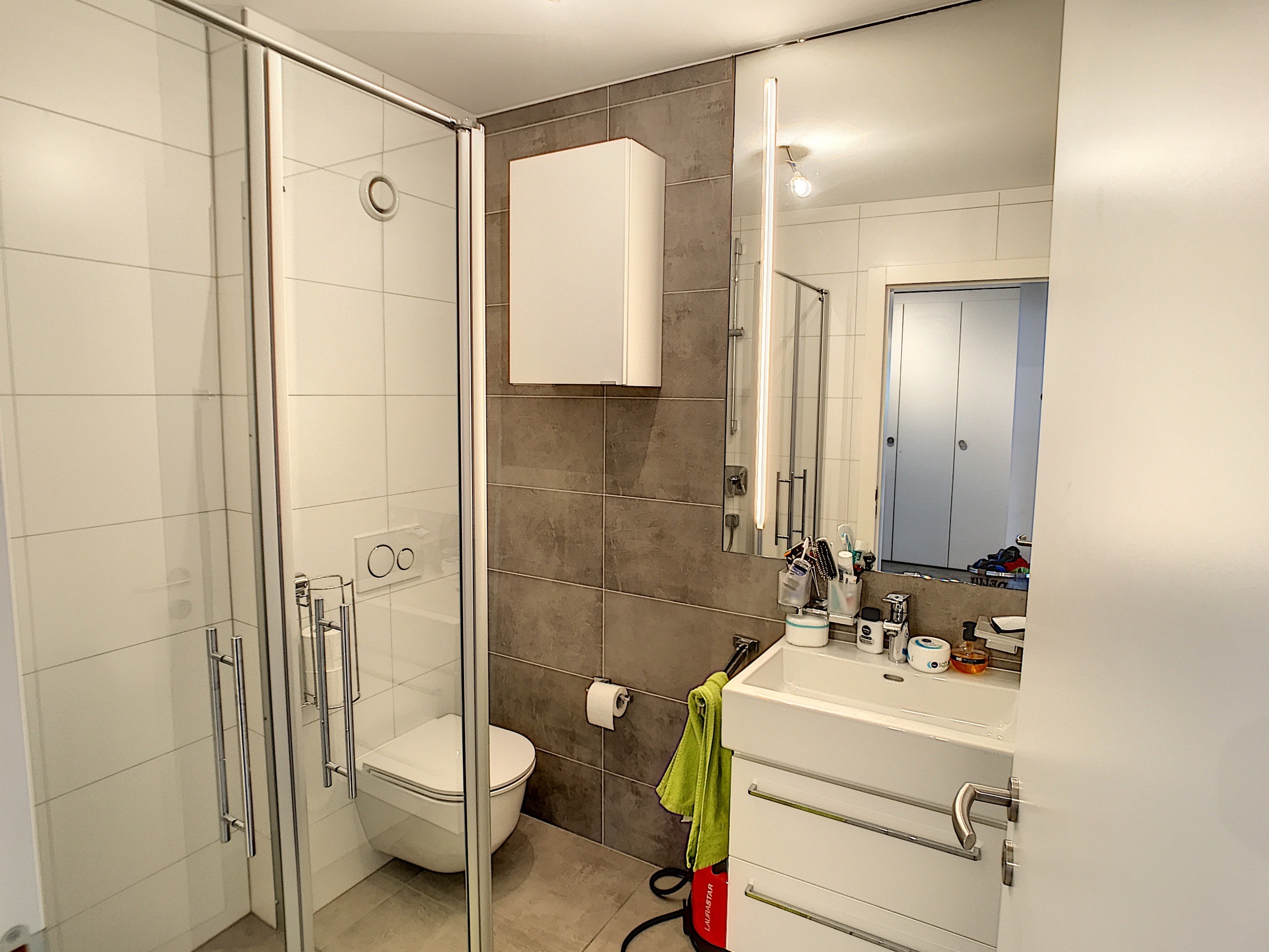 salle d'eau avec douche italienne salle d'eau avec douche italienne