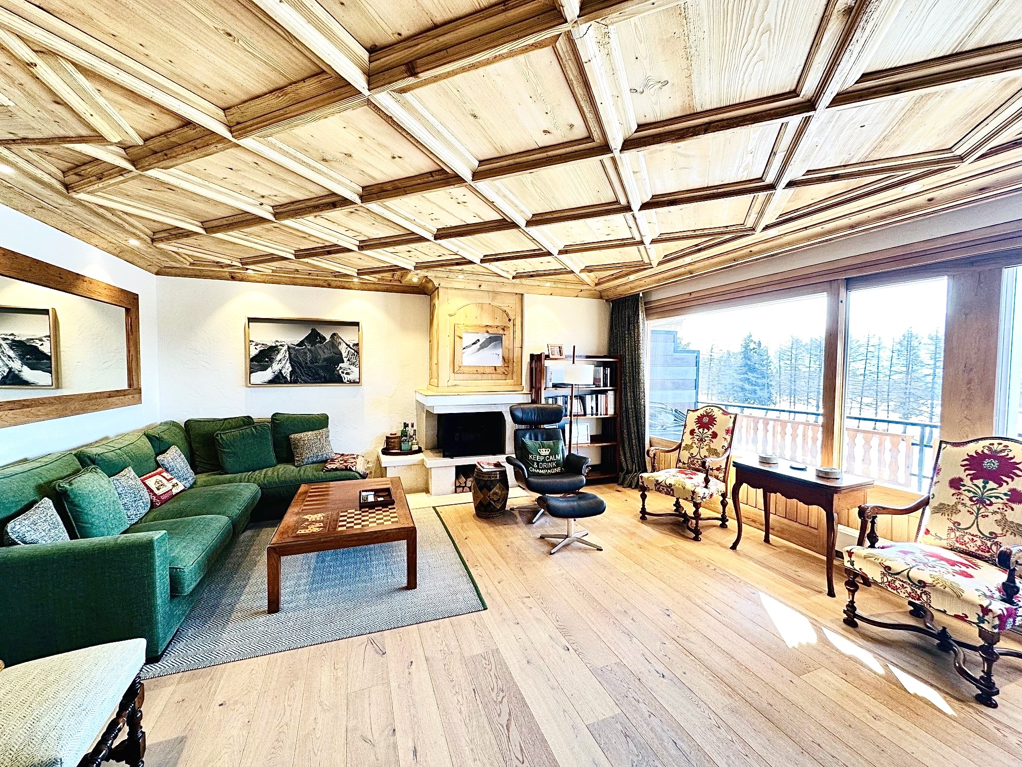 Interior view 1