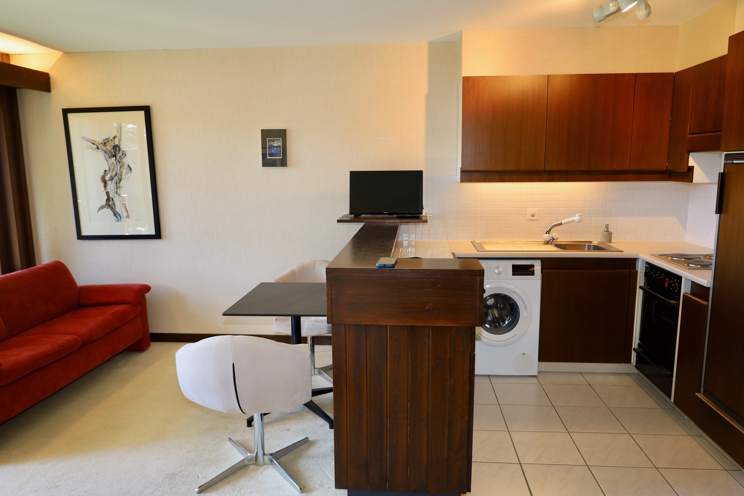 Photo 4