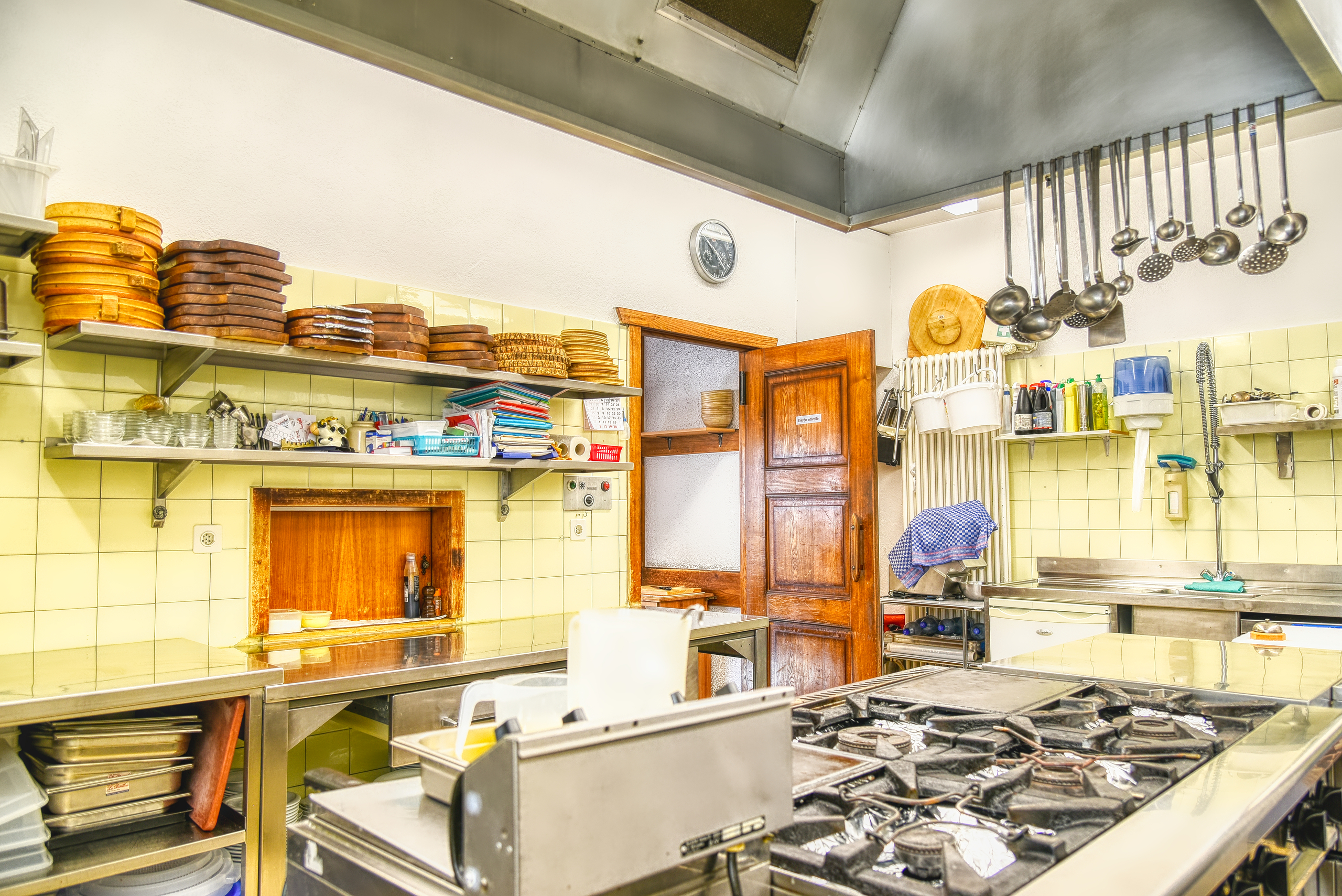 Restaurant Noës - Cuisine professionnelle équipée