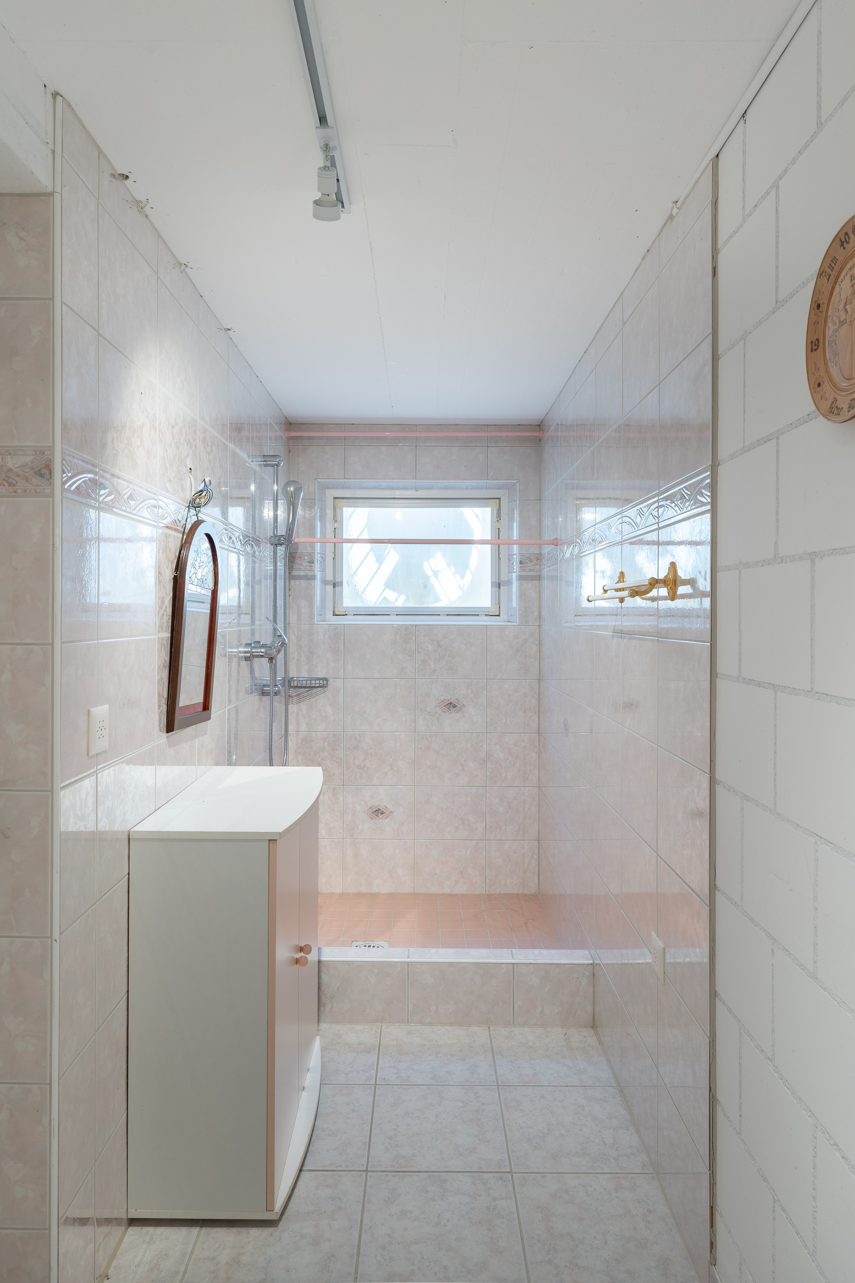 DUSCHE UG