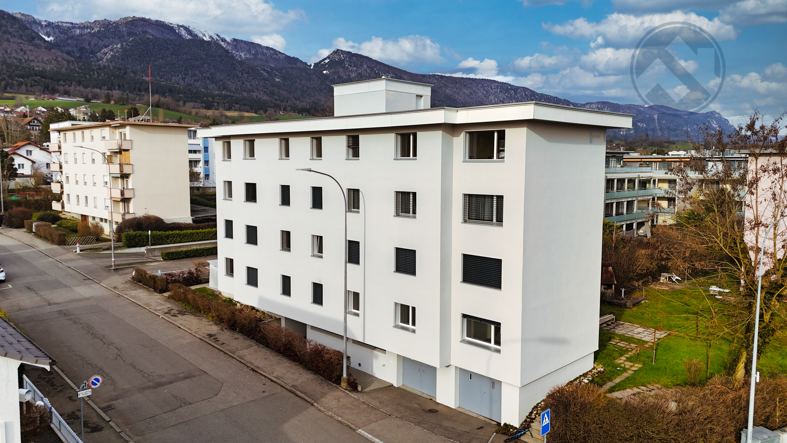 Firstview