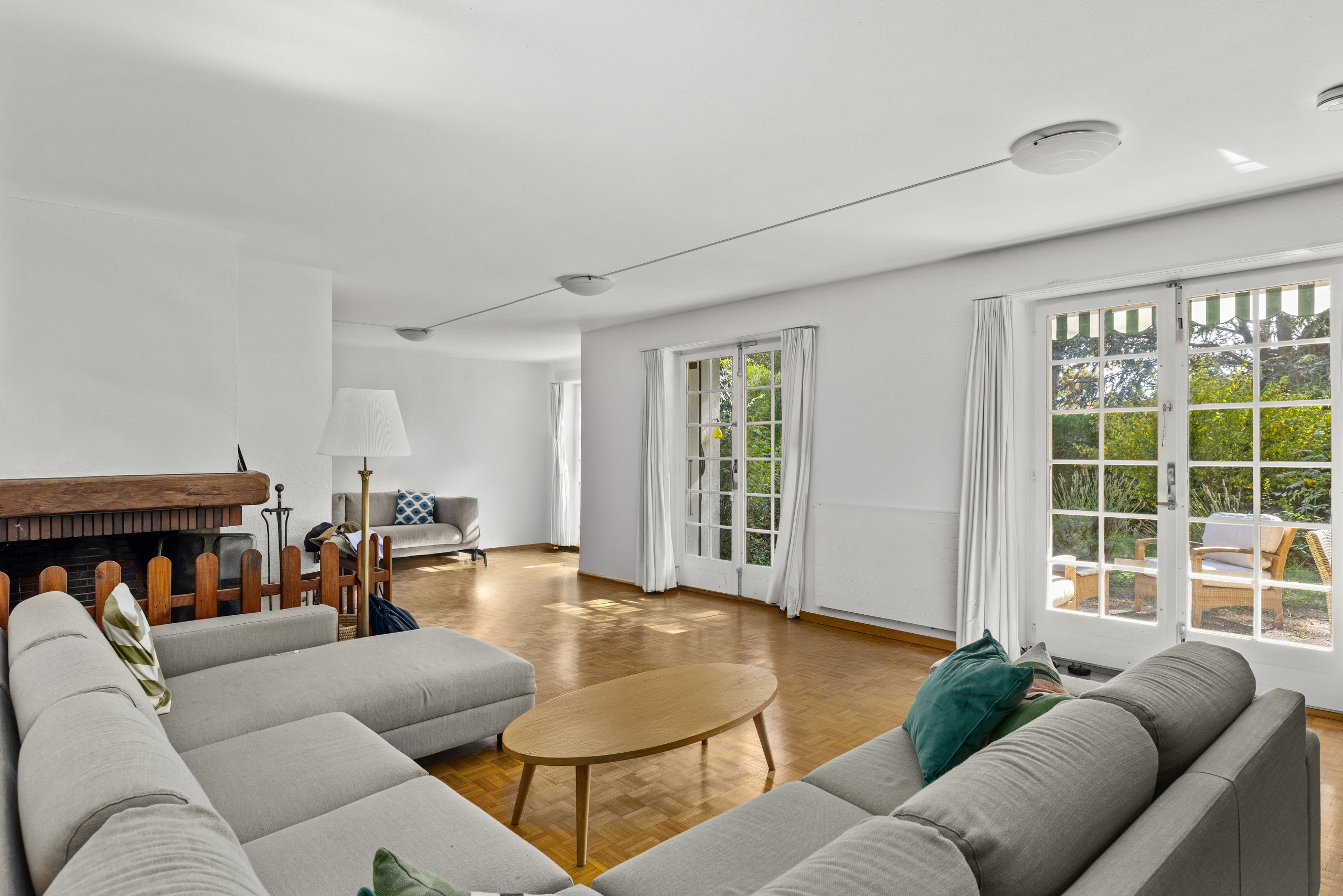 Séjour avec cheminée Séjour avec cheminée