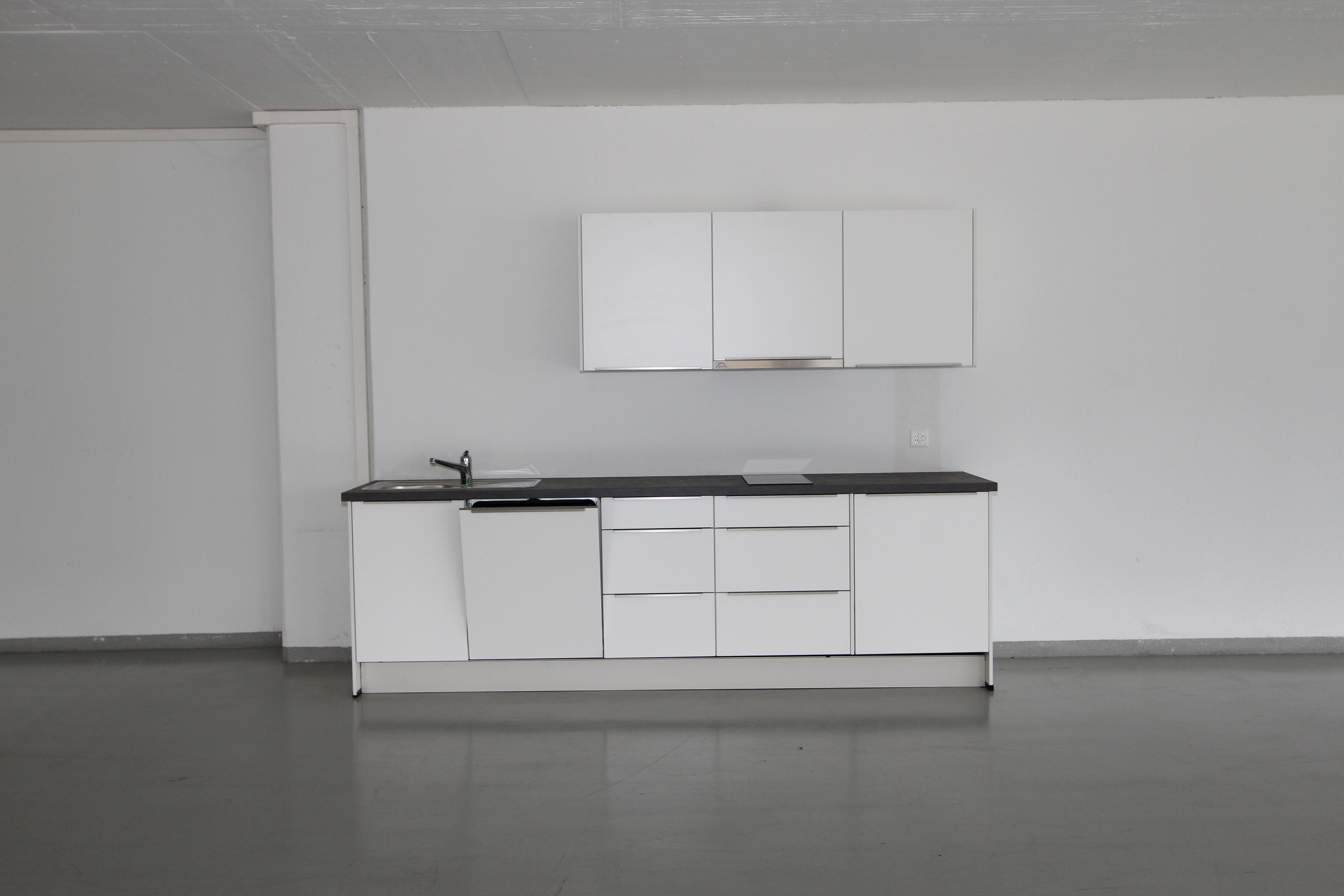 Interior view 4