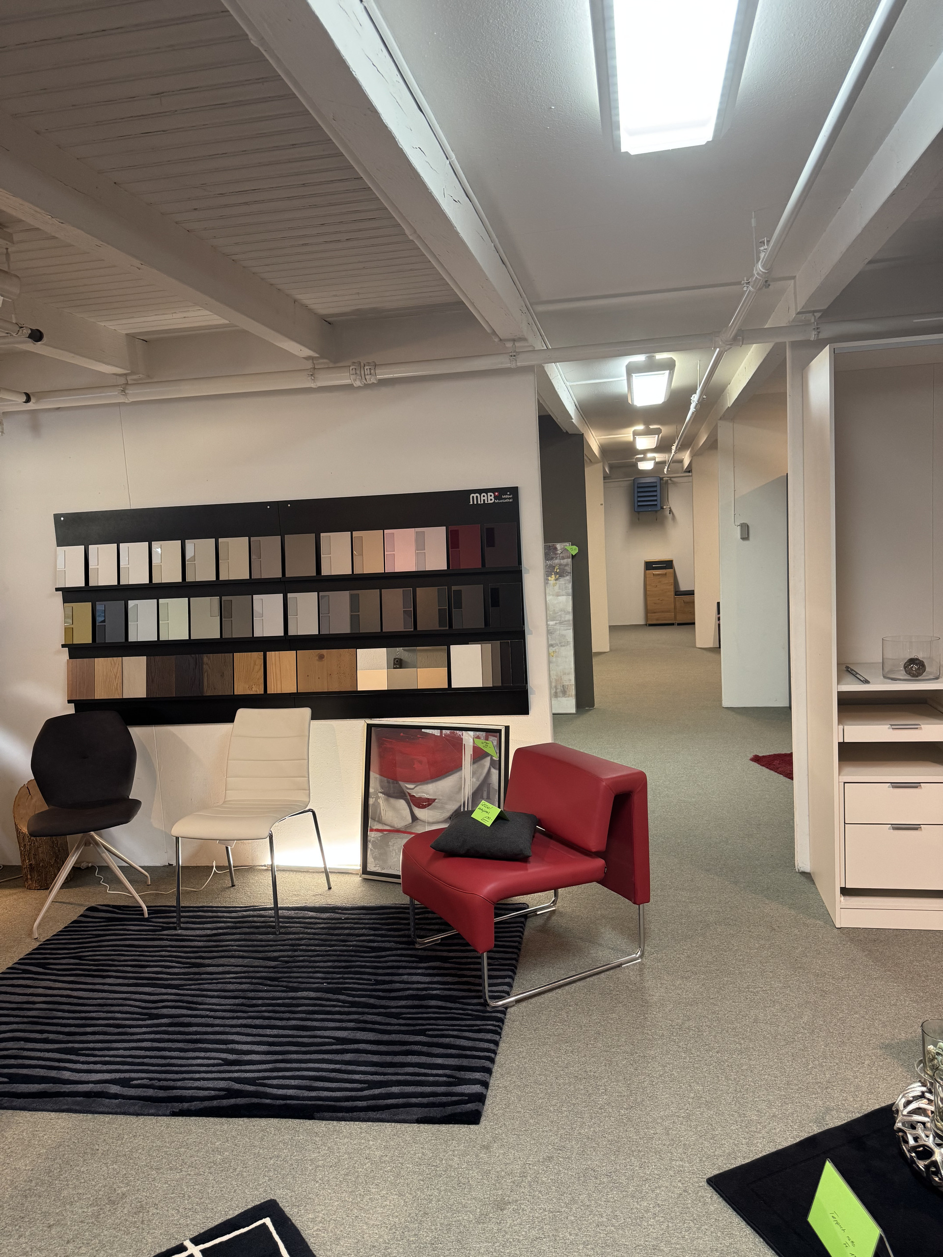 Interior view 13