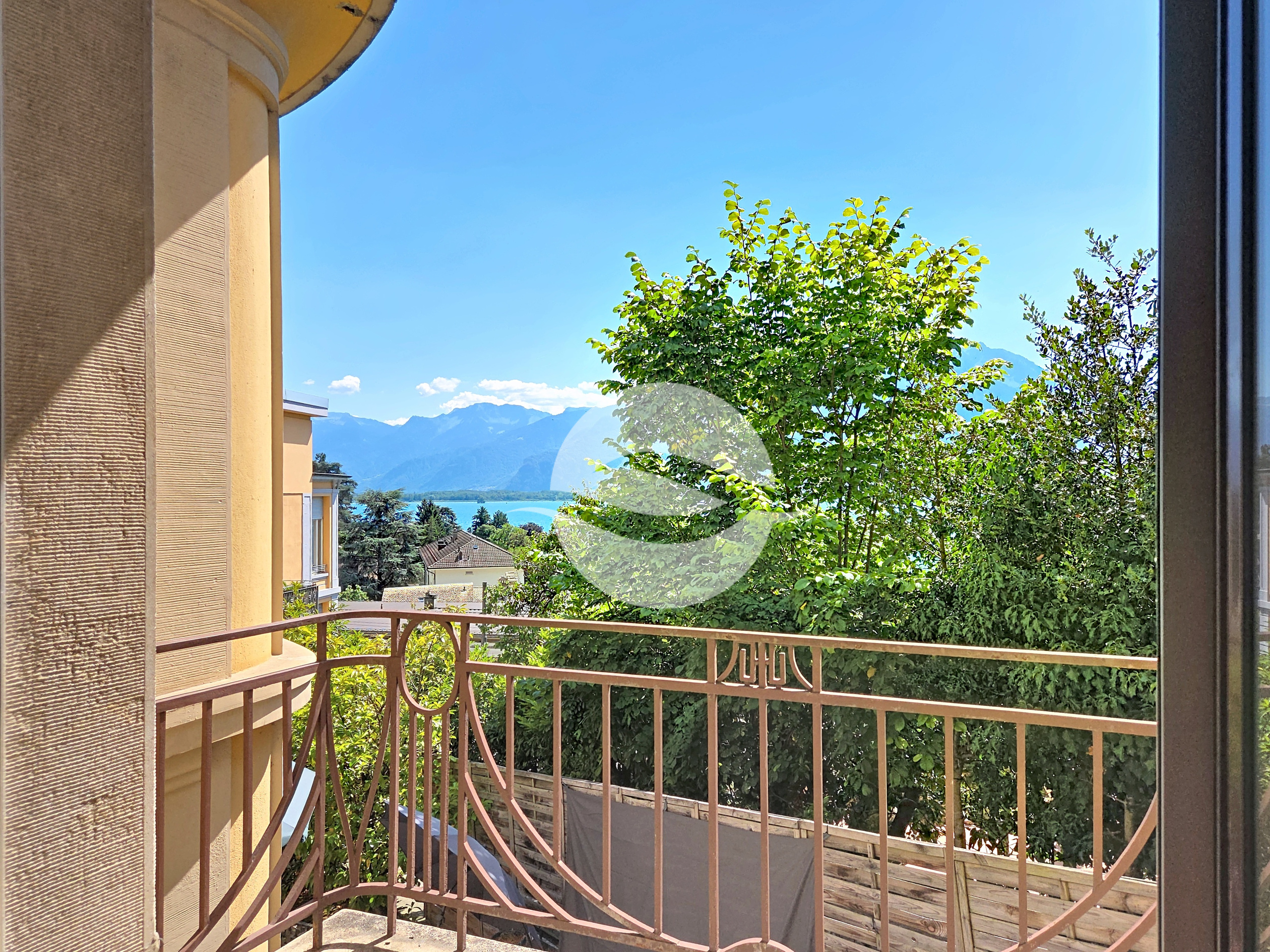 Balcon chambre 1 Balcon chambre 1