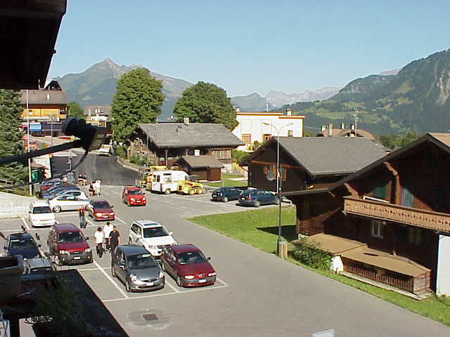 Photo 3