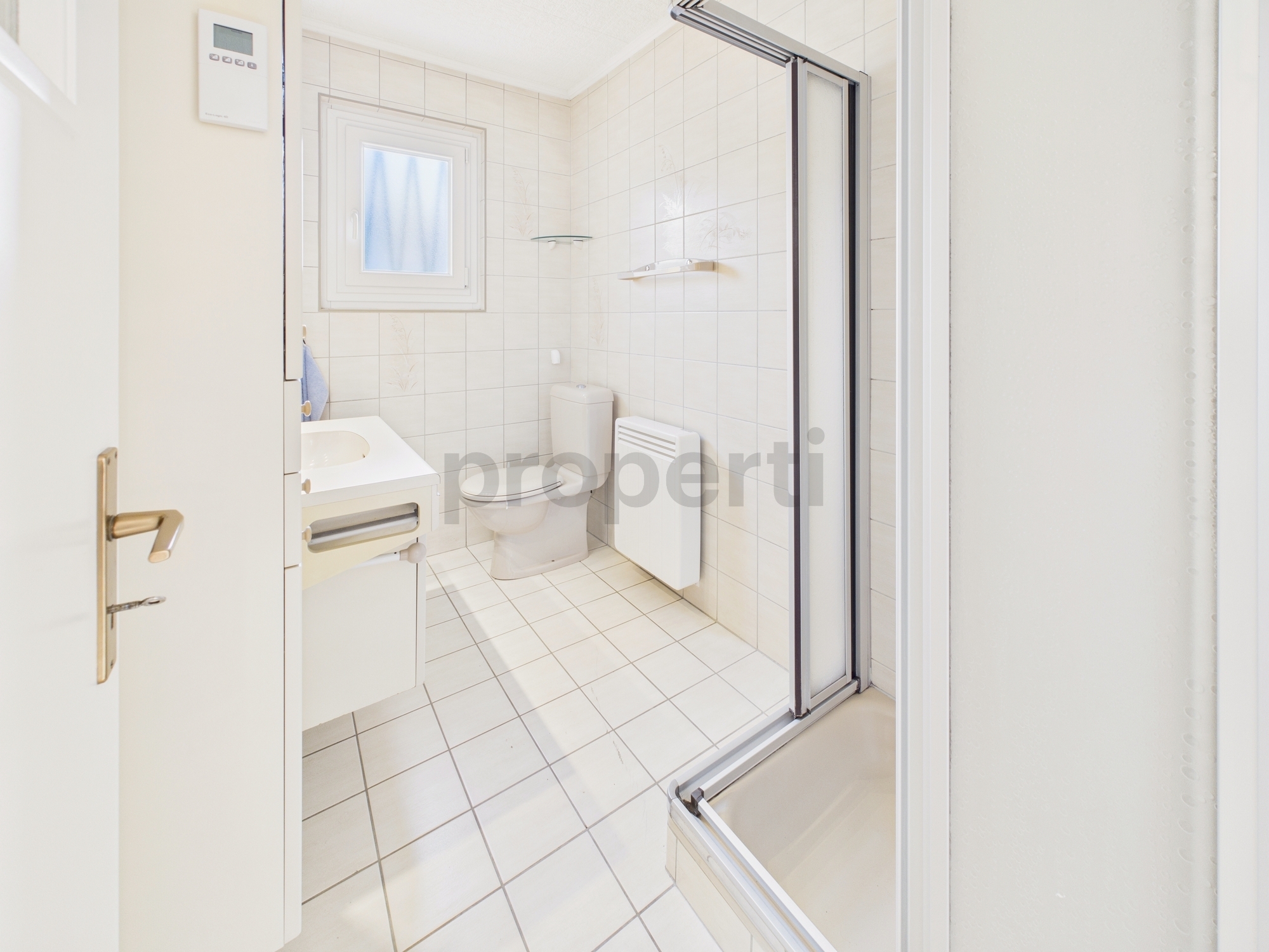 Image 7 Image 7