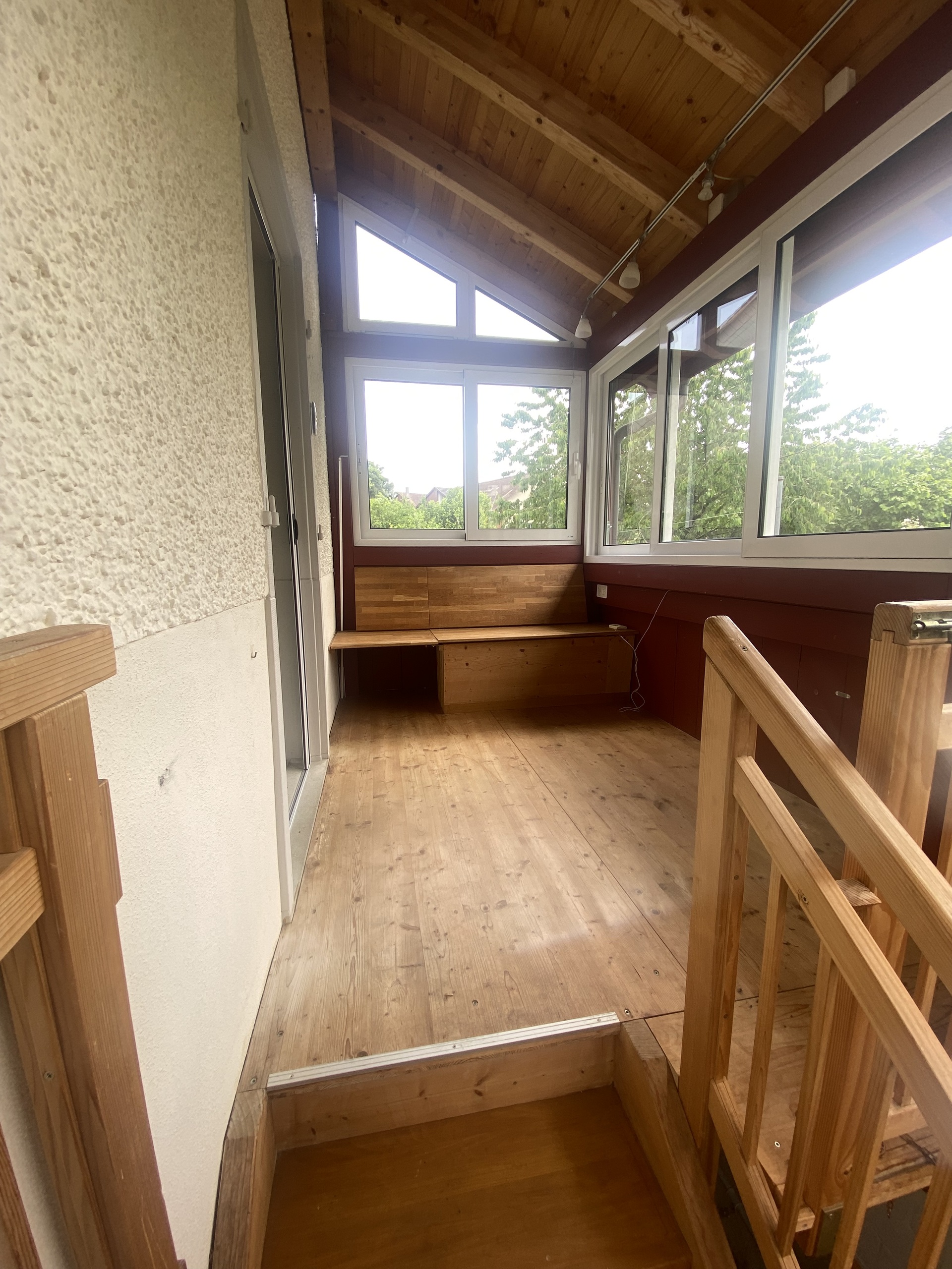 Balkon mit Verglasung