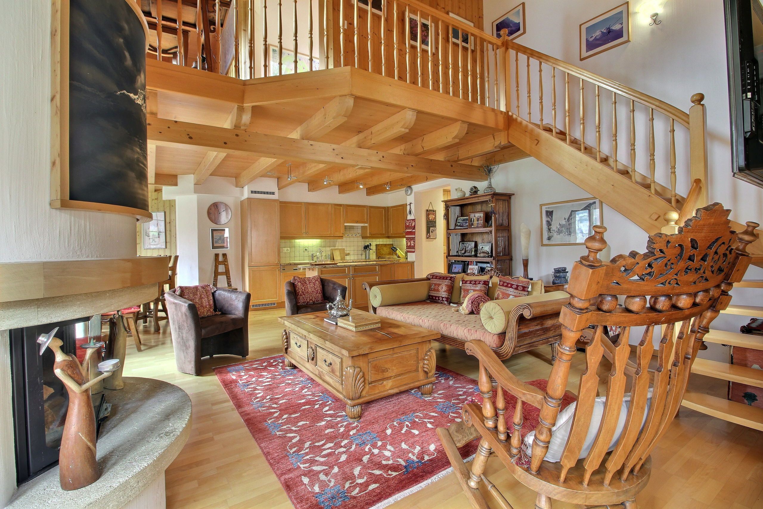 Interior view 5