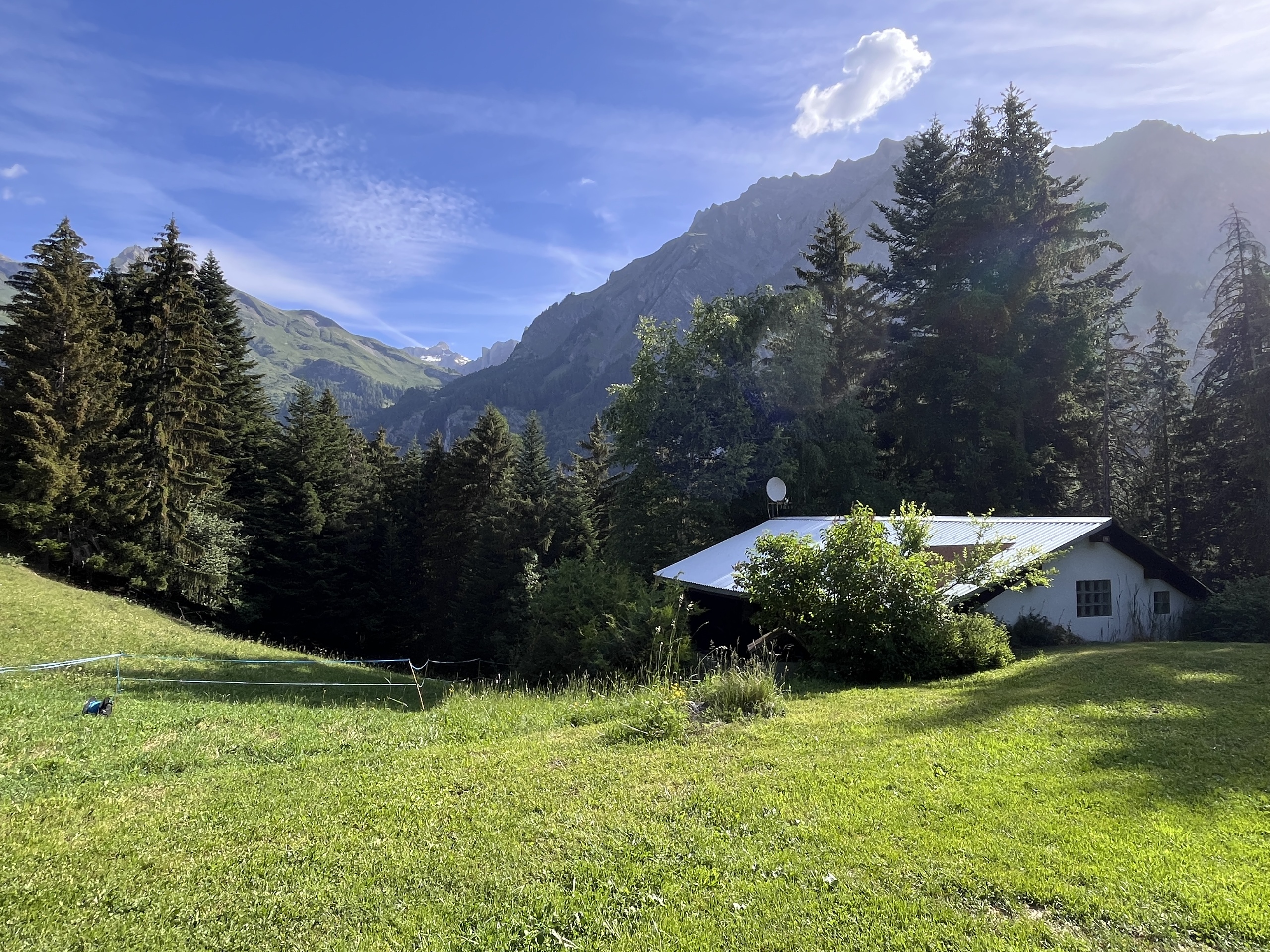 Vue du chalet et sur la Vallée