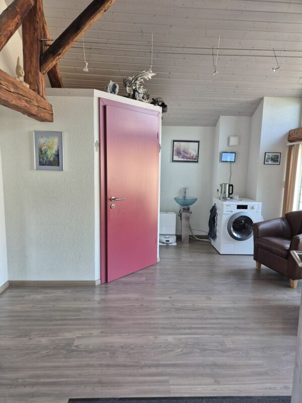 Picture 4
