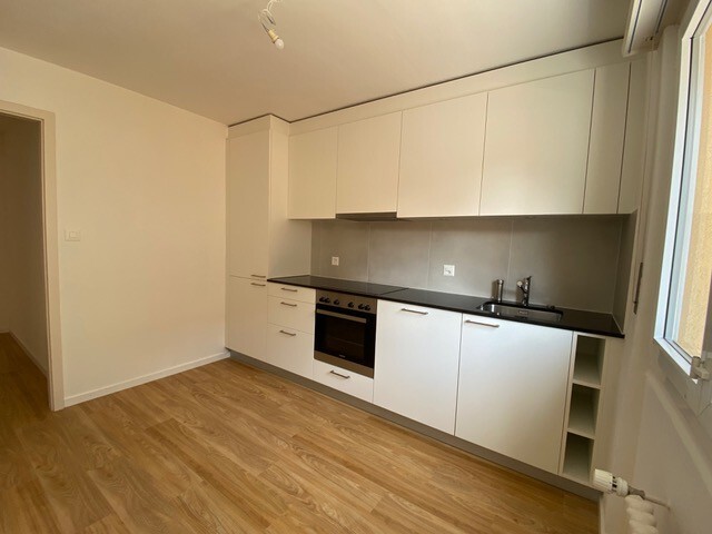 Interior view 2