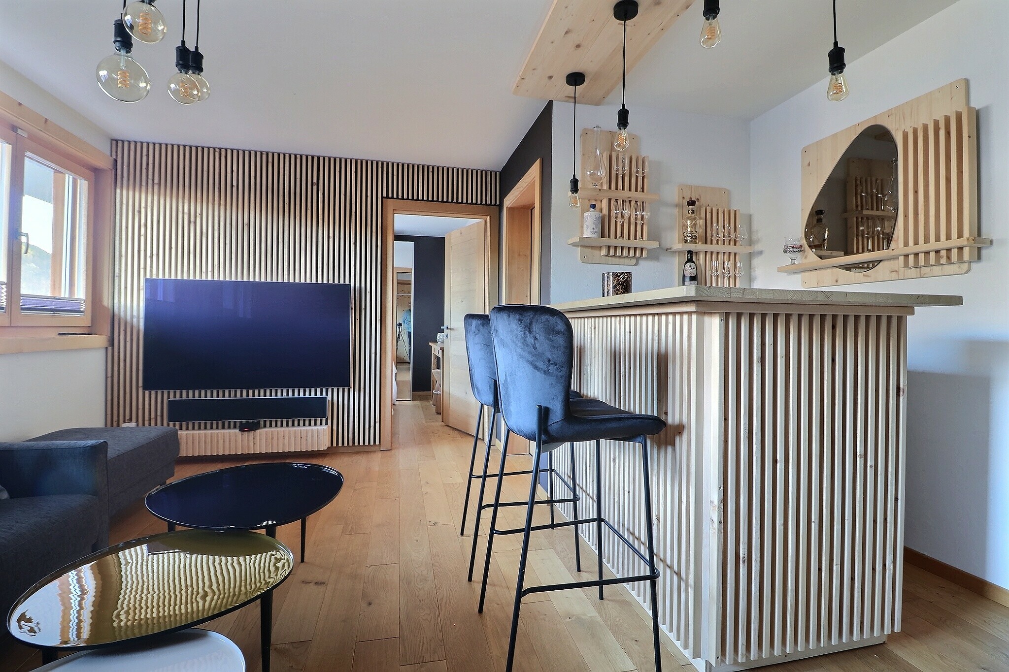 Pièce principale du studio au rez inférieur