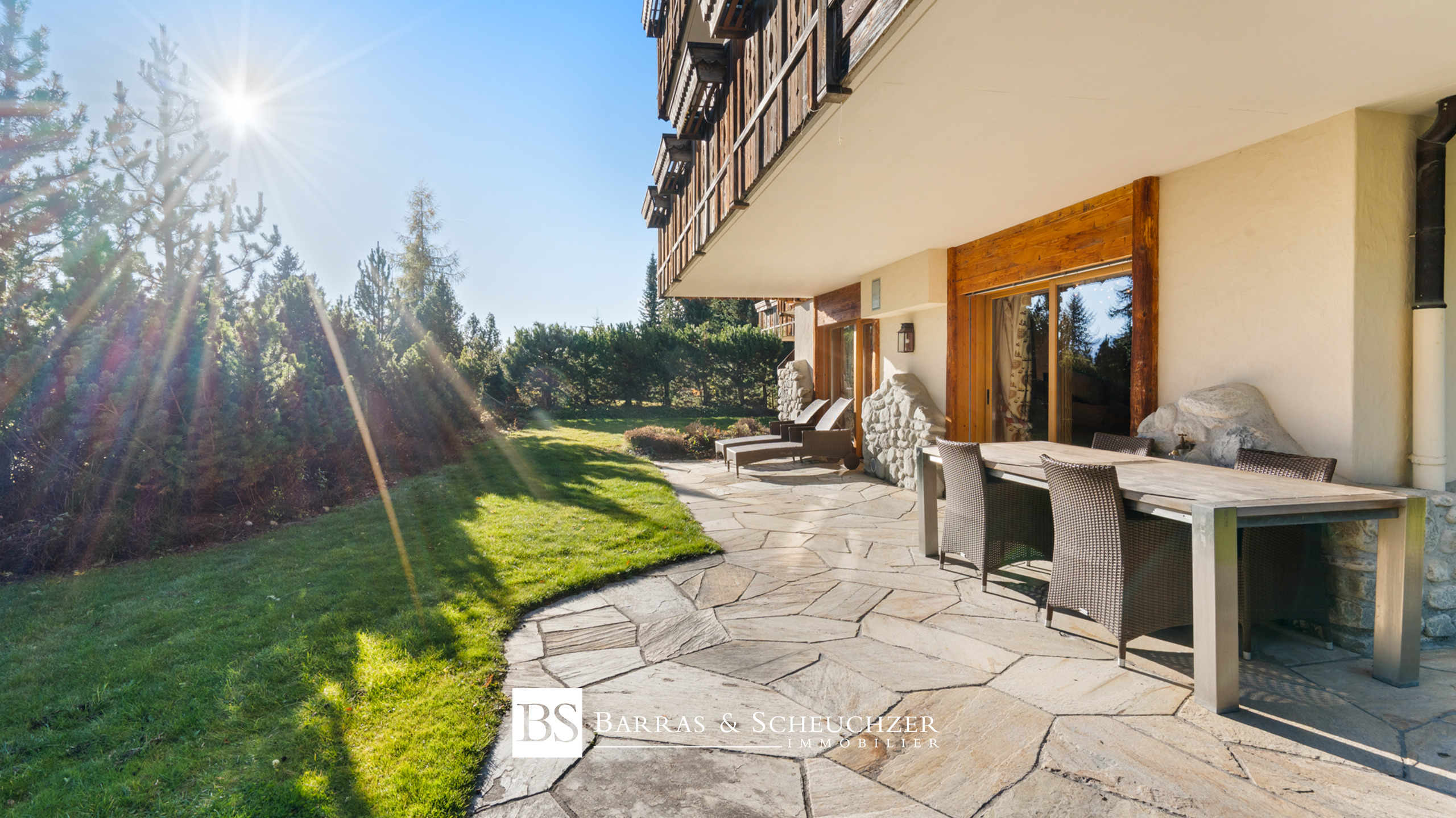 Terrasse avec jardin