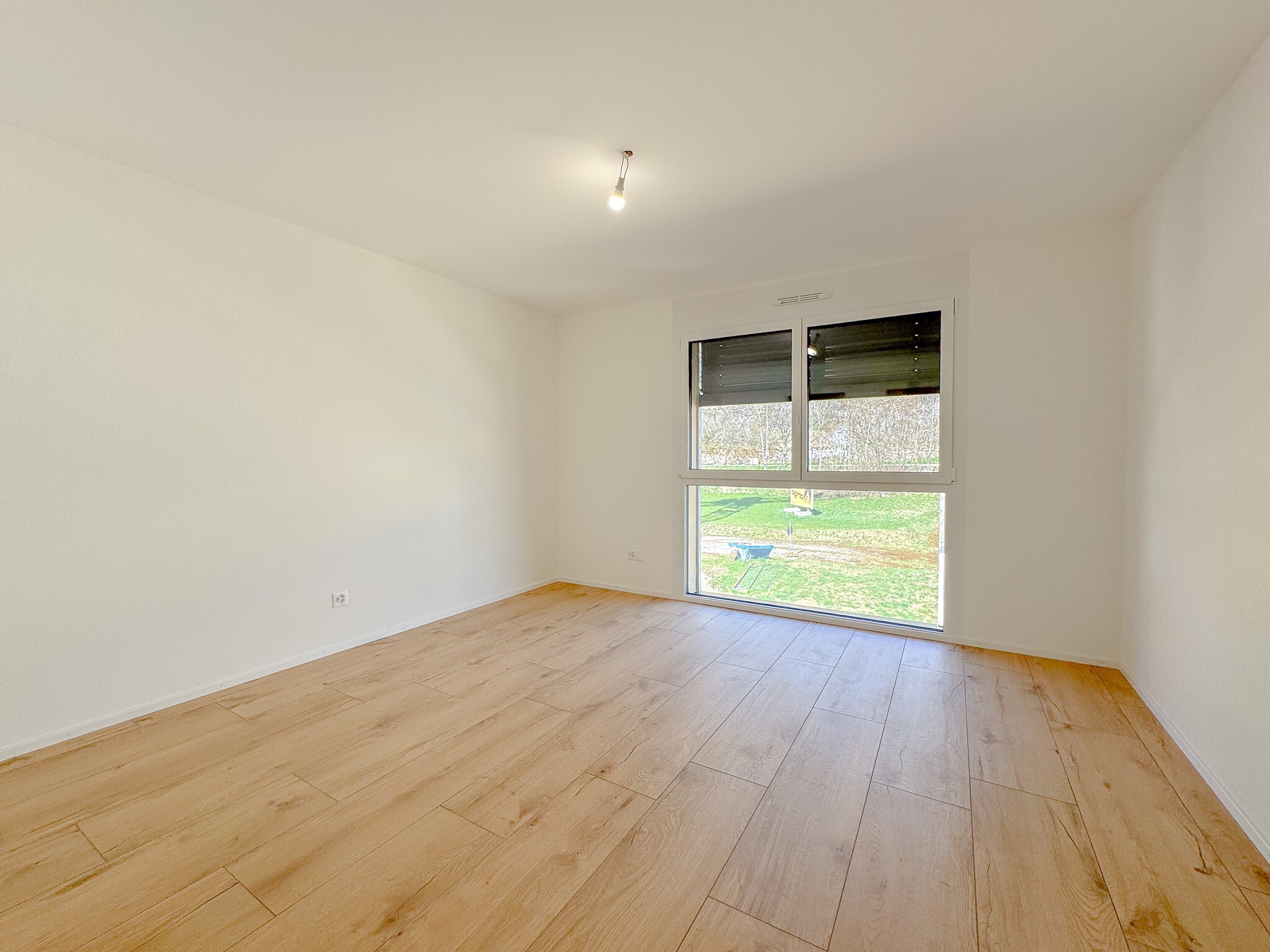 Exemple d'agencement intérieur chambre 2 (bâtiment A - 4.5 pièces)