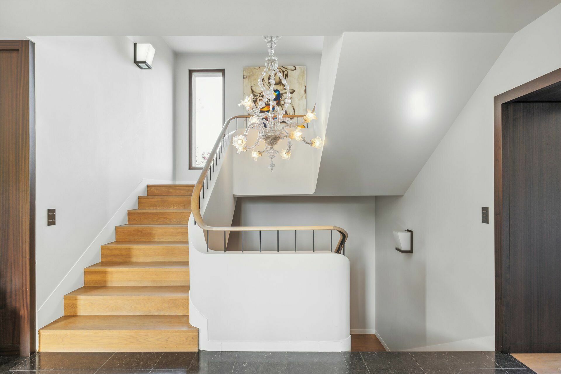 Interior view 5
