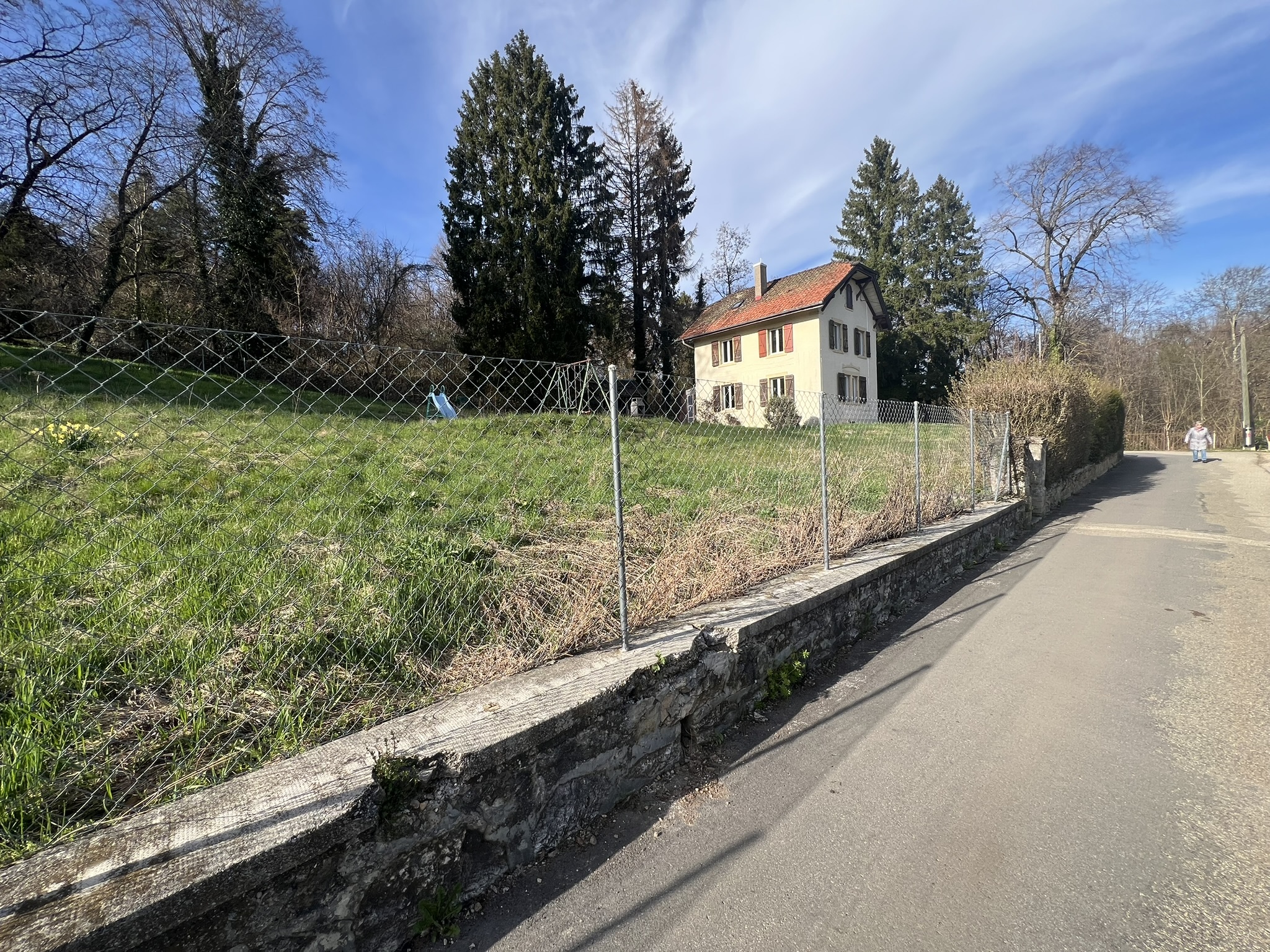 Exterior view 7