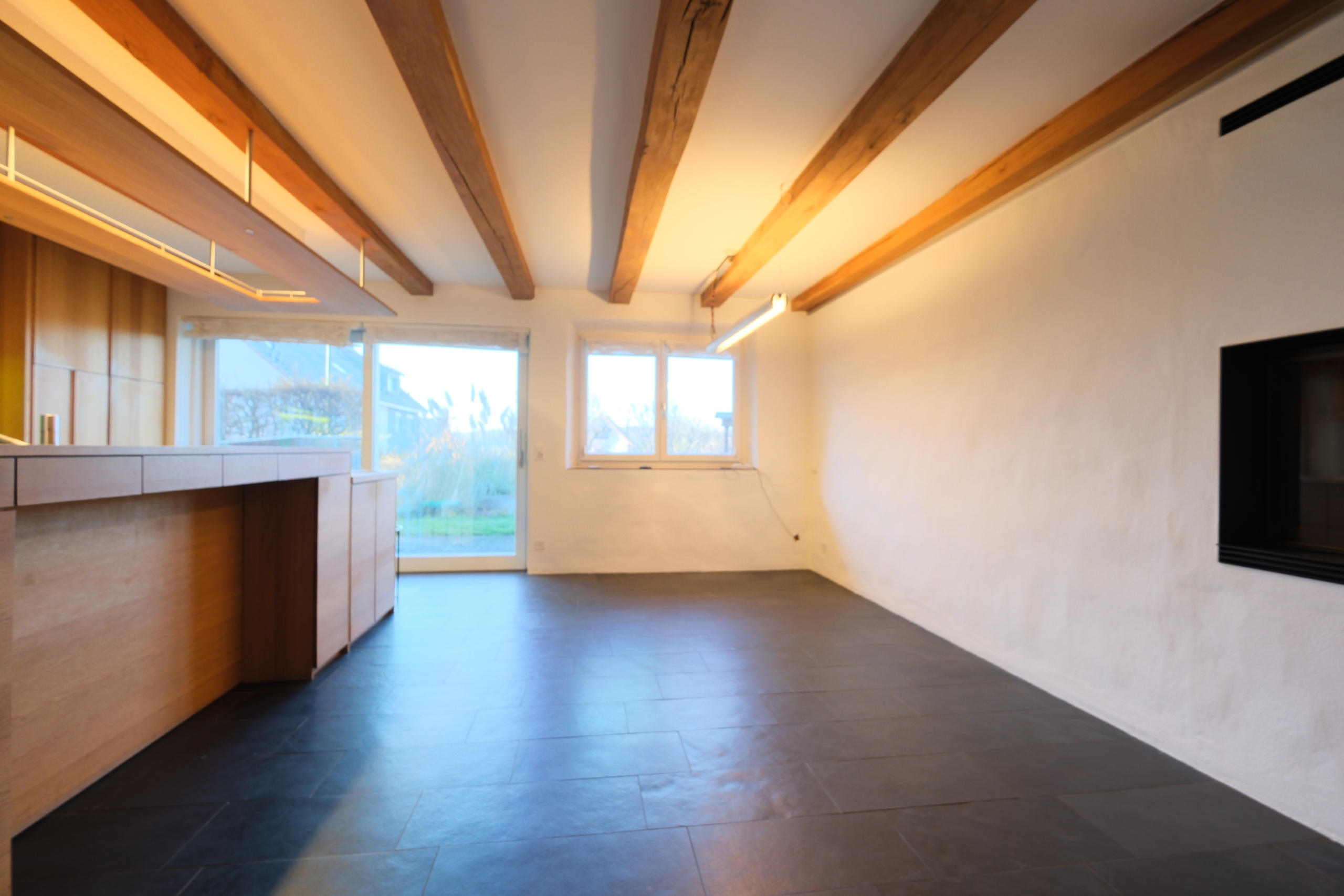 Essbereich mit direktem Ausgang in den Garten 