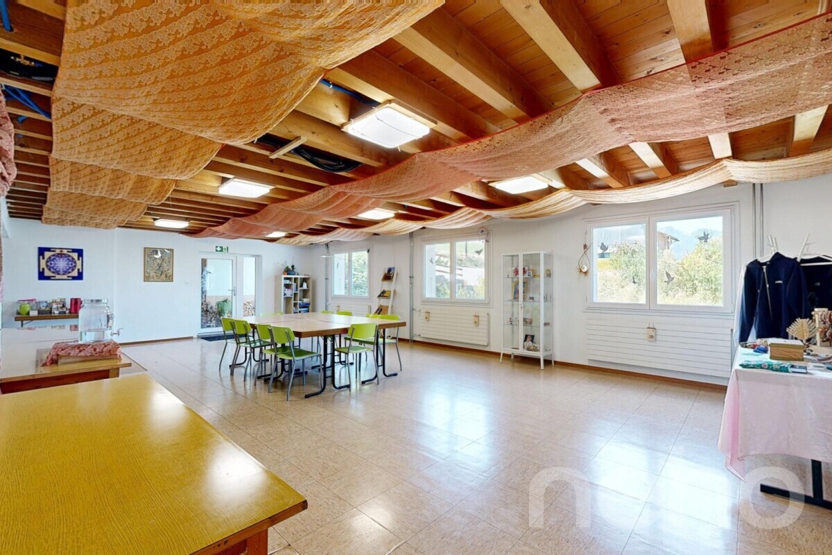 Photo 5