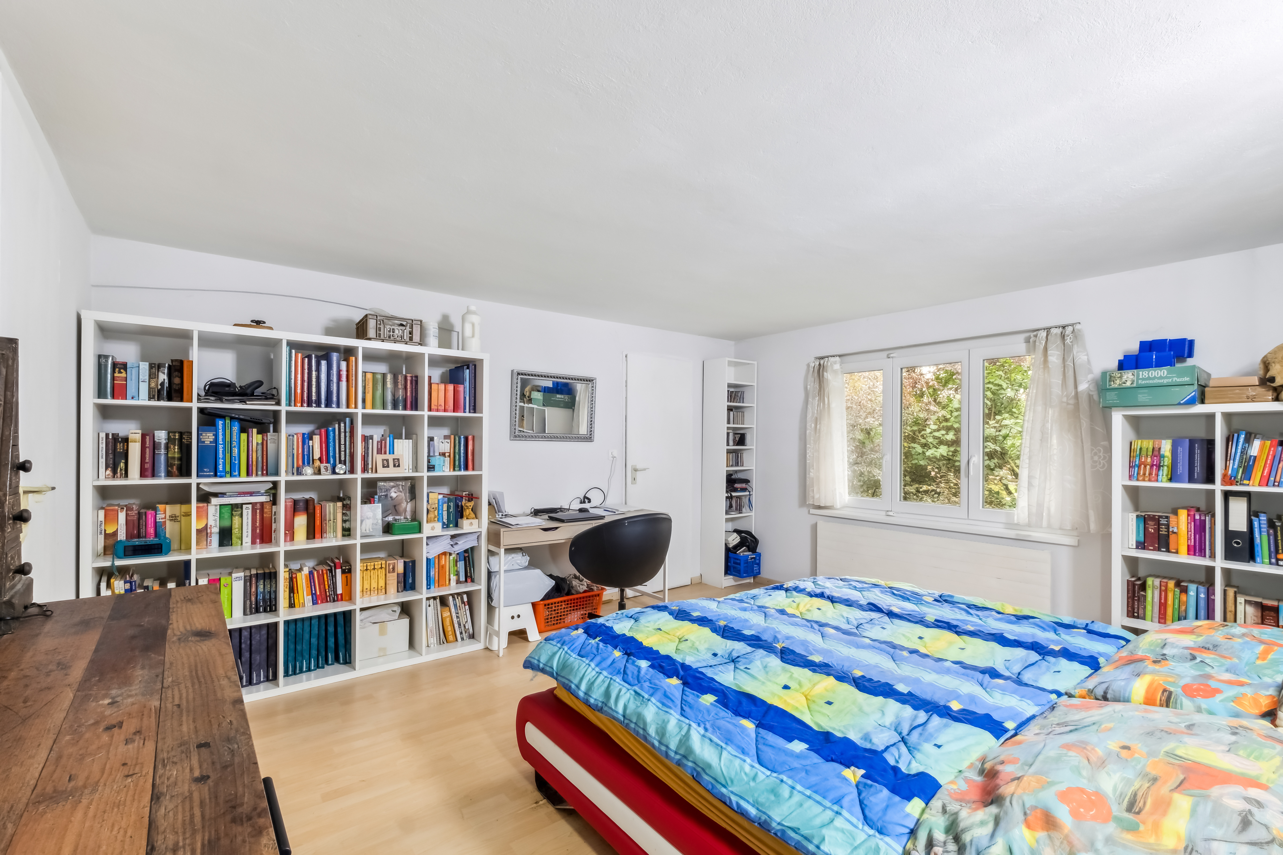 Chambre à coucher au rez-de-chaussée