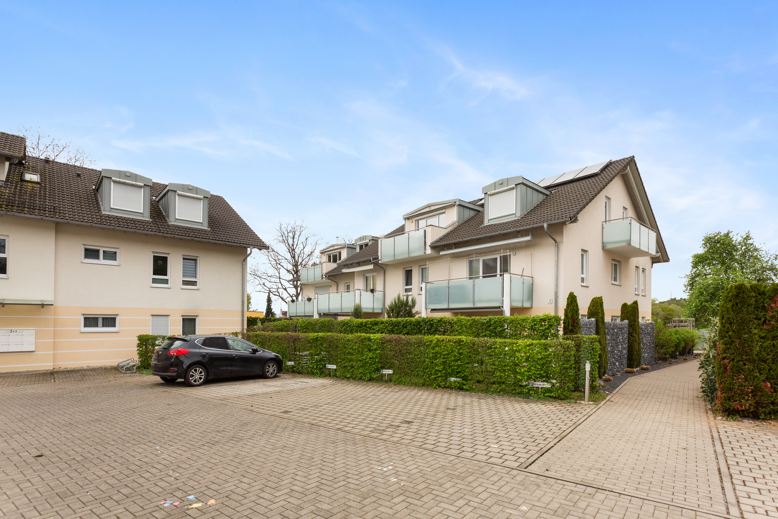 Die sehr gepflegte Bebauung. Die sehr gepflegte Bebauung.