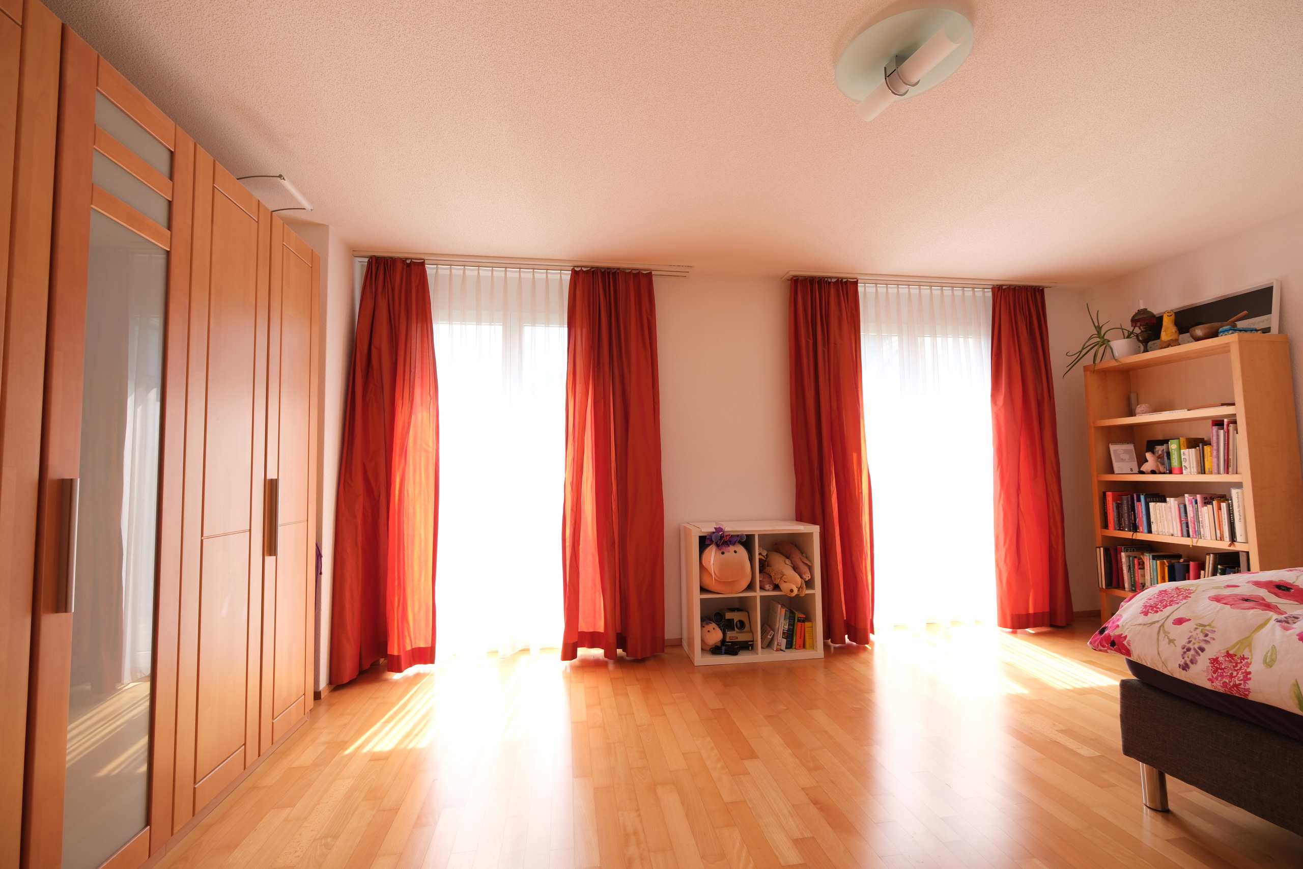 Zimmer / Obergeschoss mit Balkon